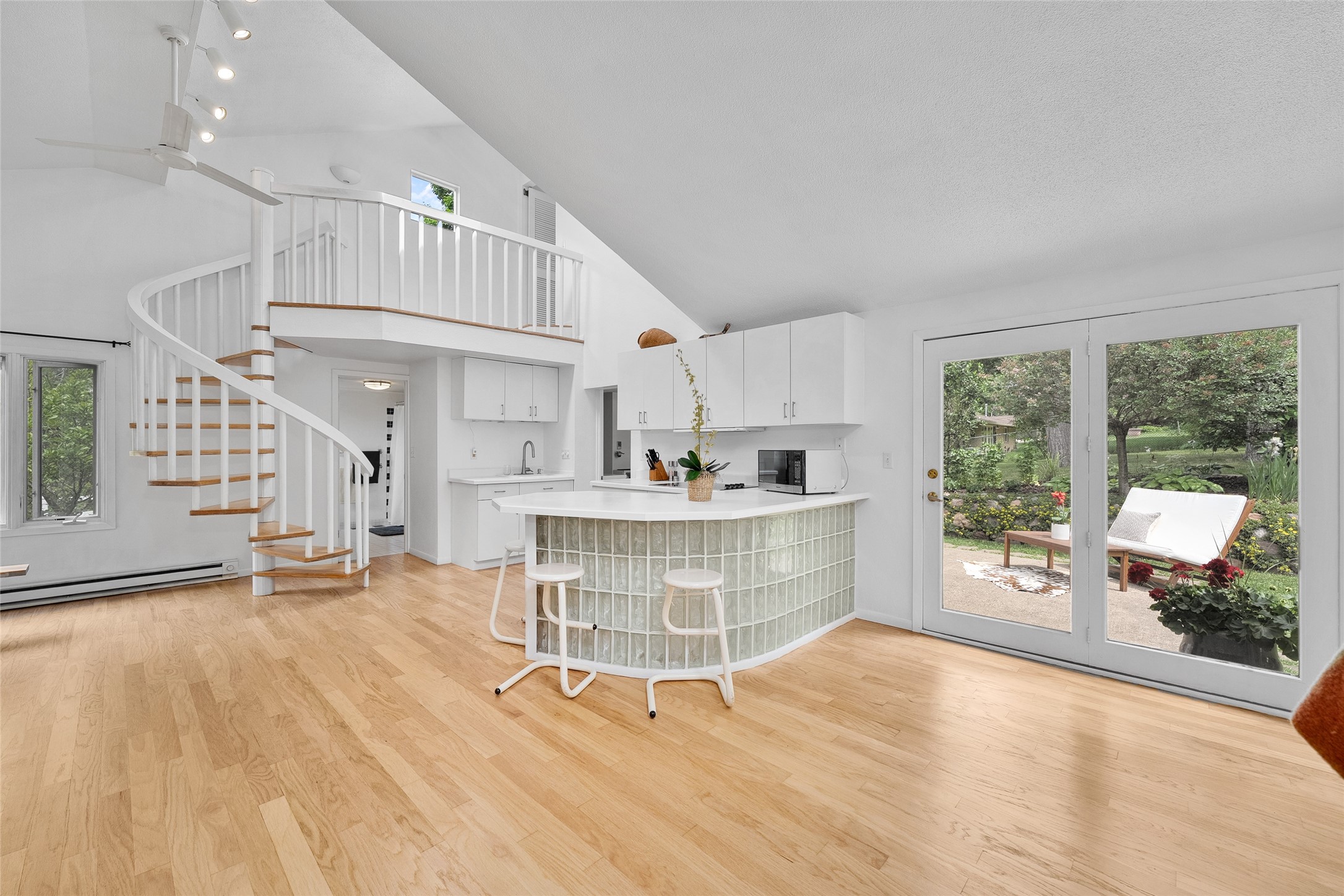 1707 South Street Property Photo 20