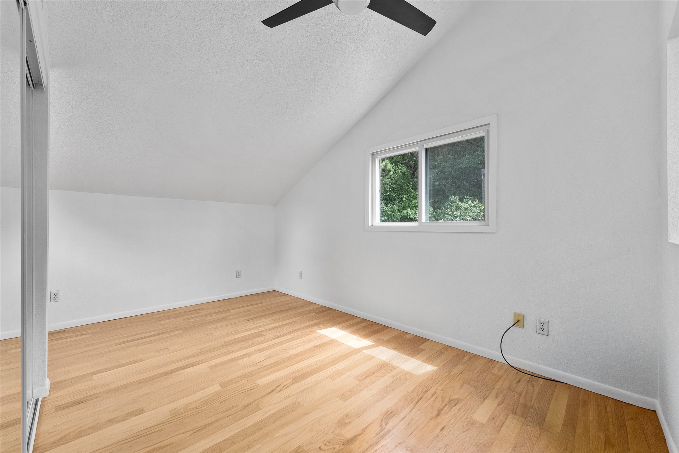 1707 South Street Property Photo 35