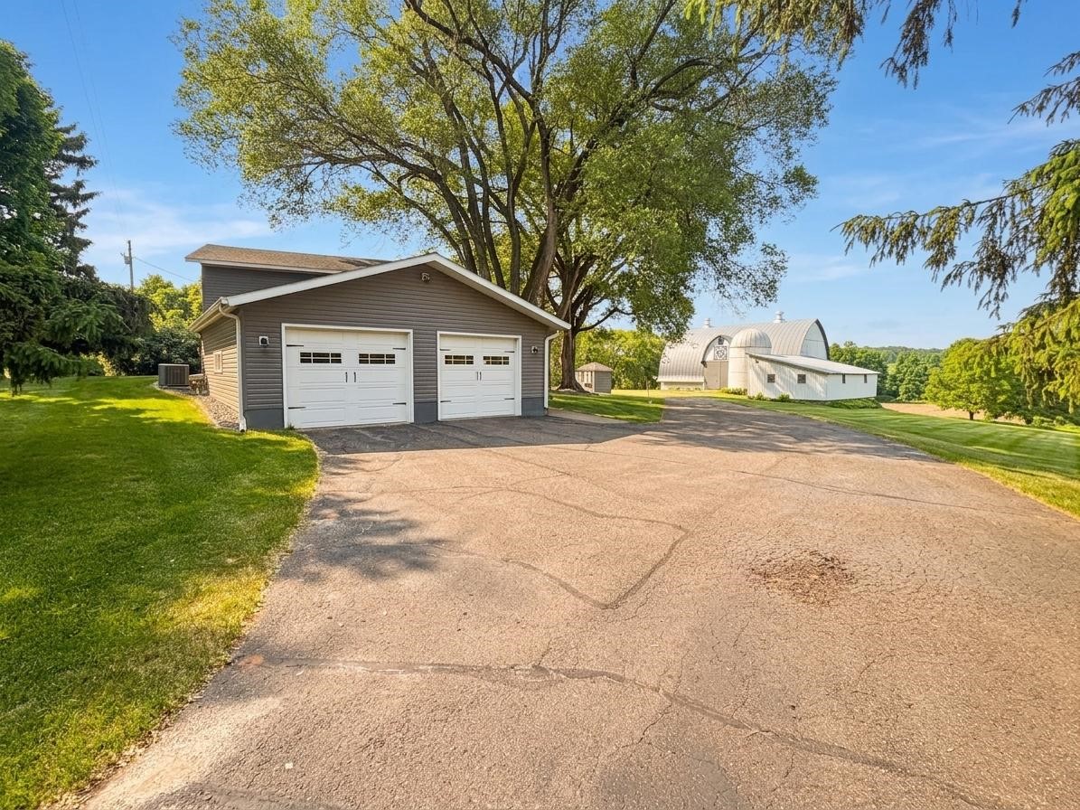 1915 22 1/2 Avenue Property Photo 36
