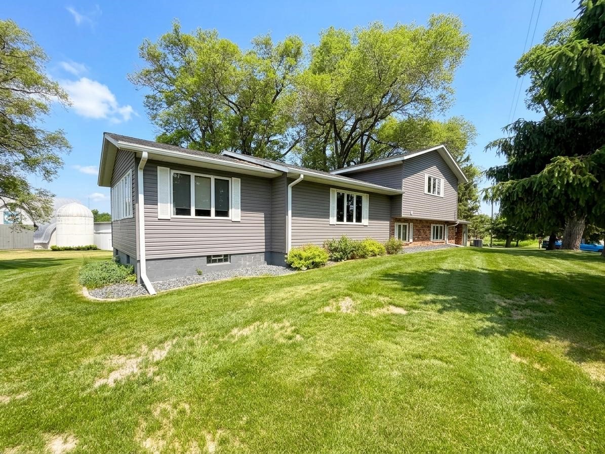 1915 22 1/2 Avenue Property Photo 48