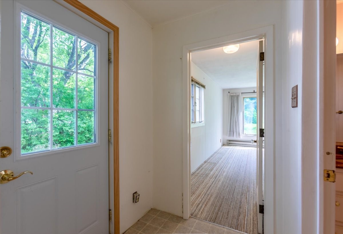 320 Elm Avenue W Property Photo 18