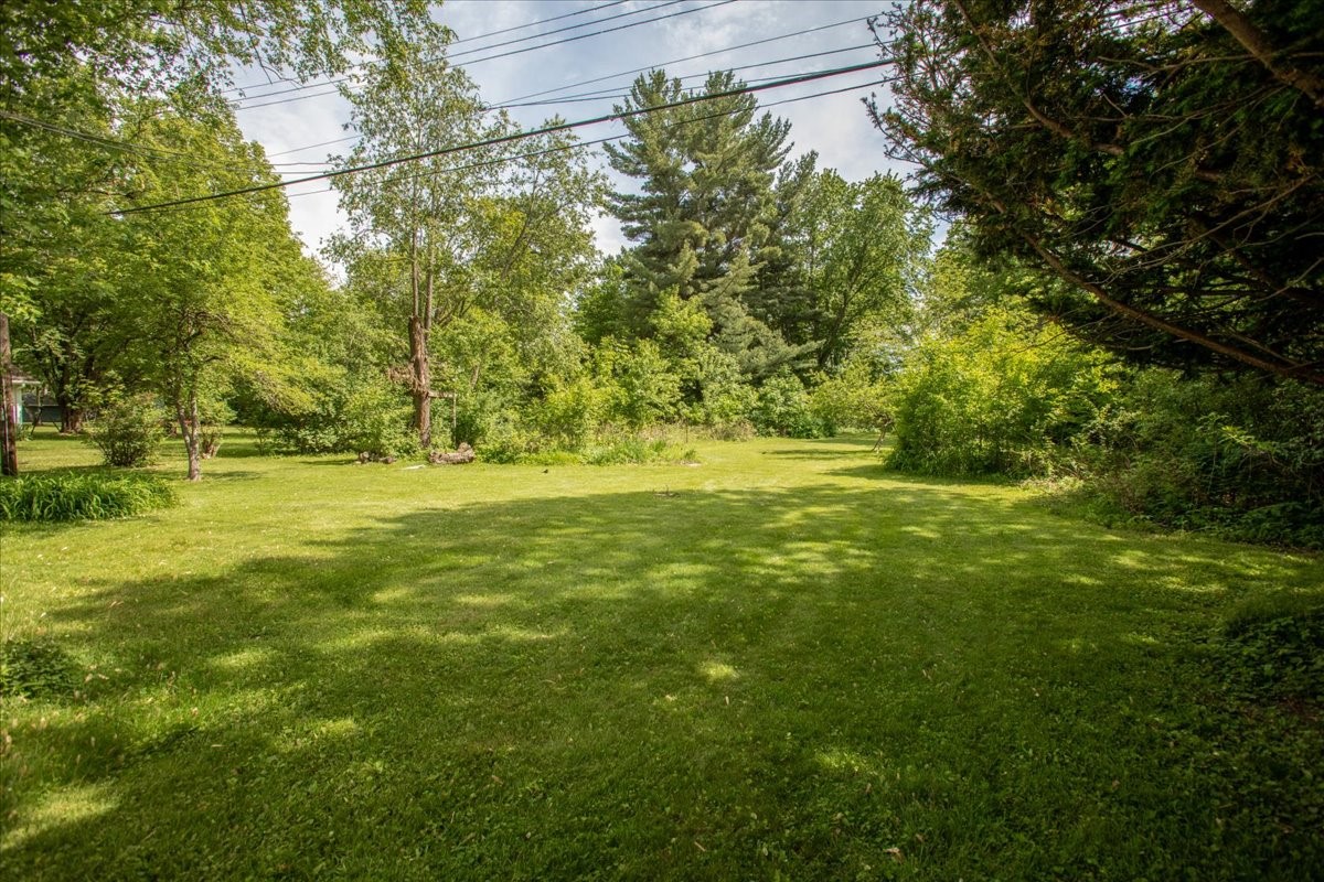 320 Elm Avenue W Property Photo 50