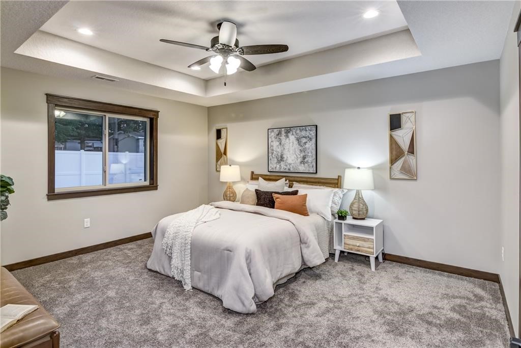 1825 Evergreen Terrace Property Photo 12