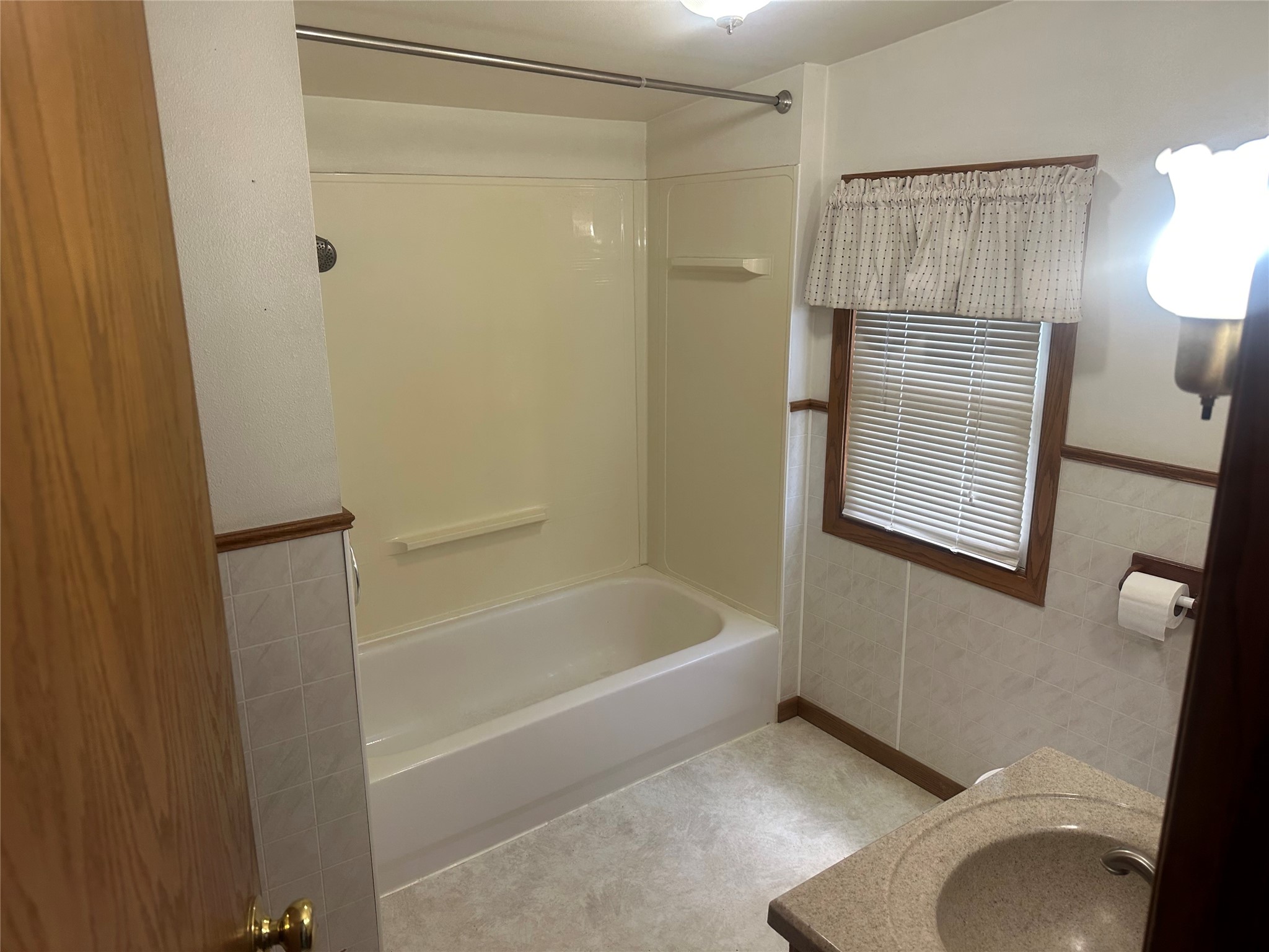 301 Cliff Street Property Photo 21