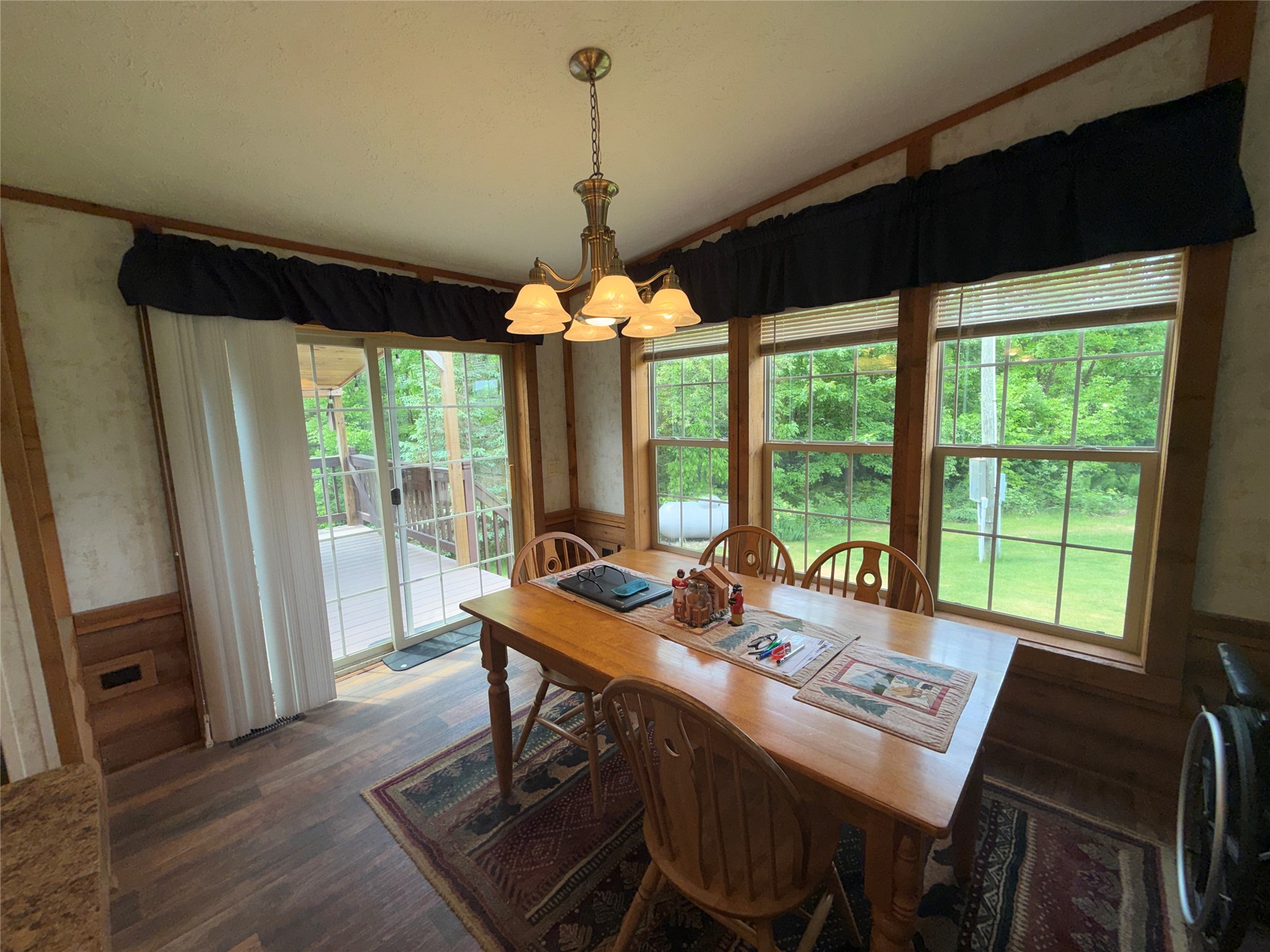 1130 N Sunset Lane Property Photo 20