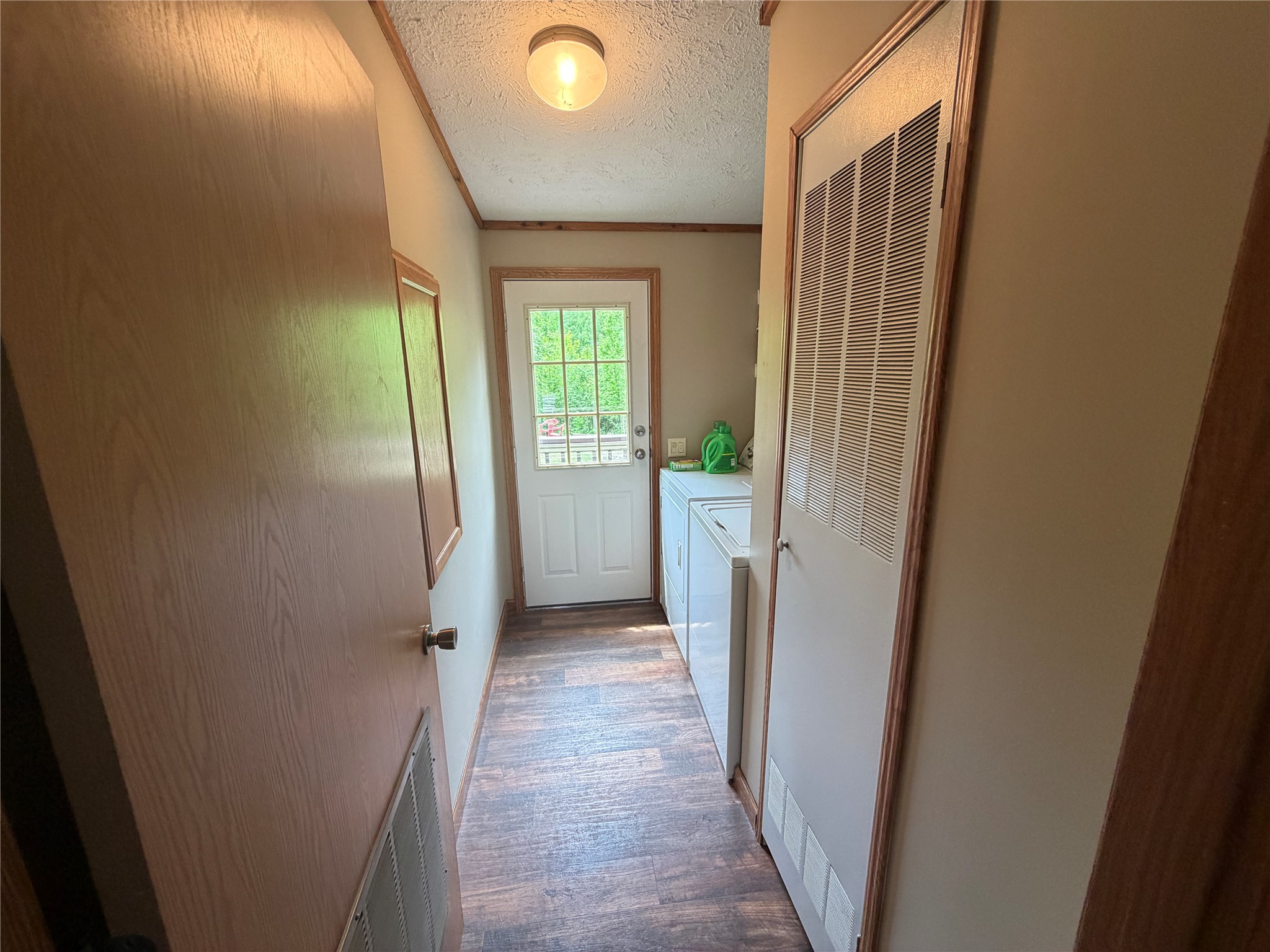 1130 N Sunset Lane Property Photo 23