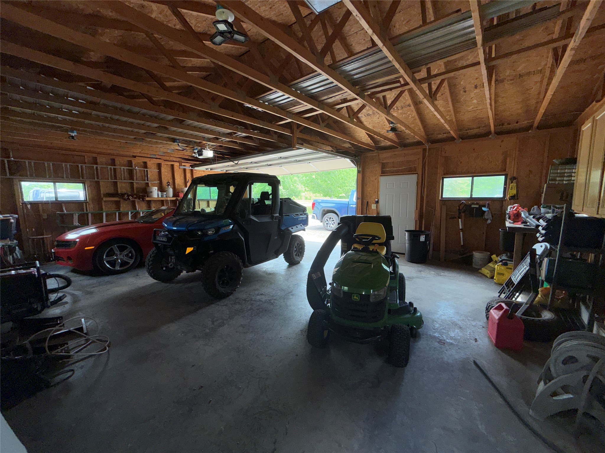 1130 N Sunset Lane Property Photo 33