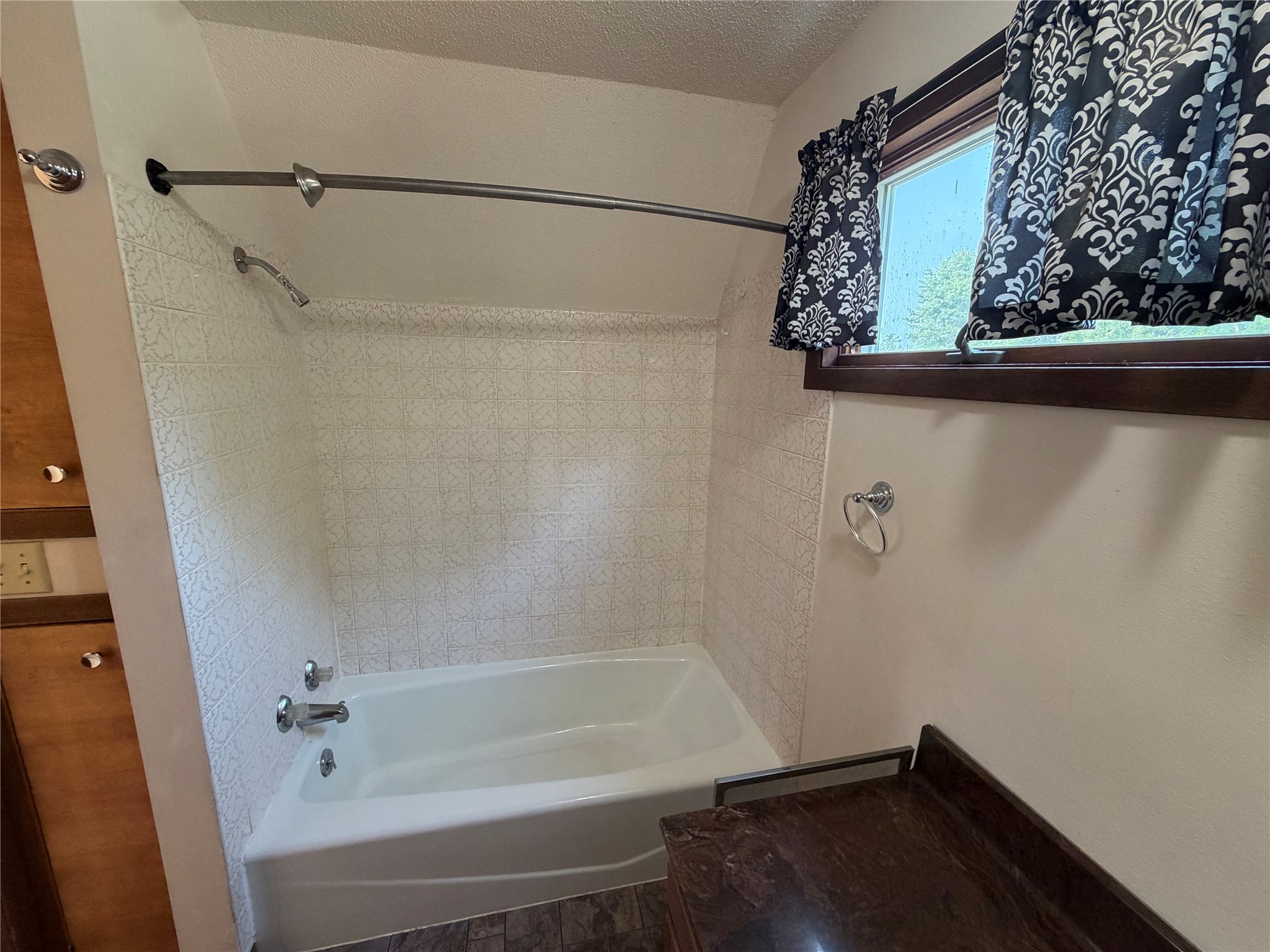 233 N Park Street Property Photo 27