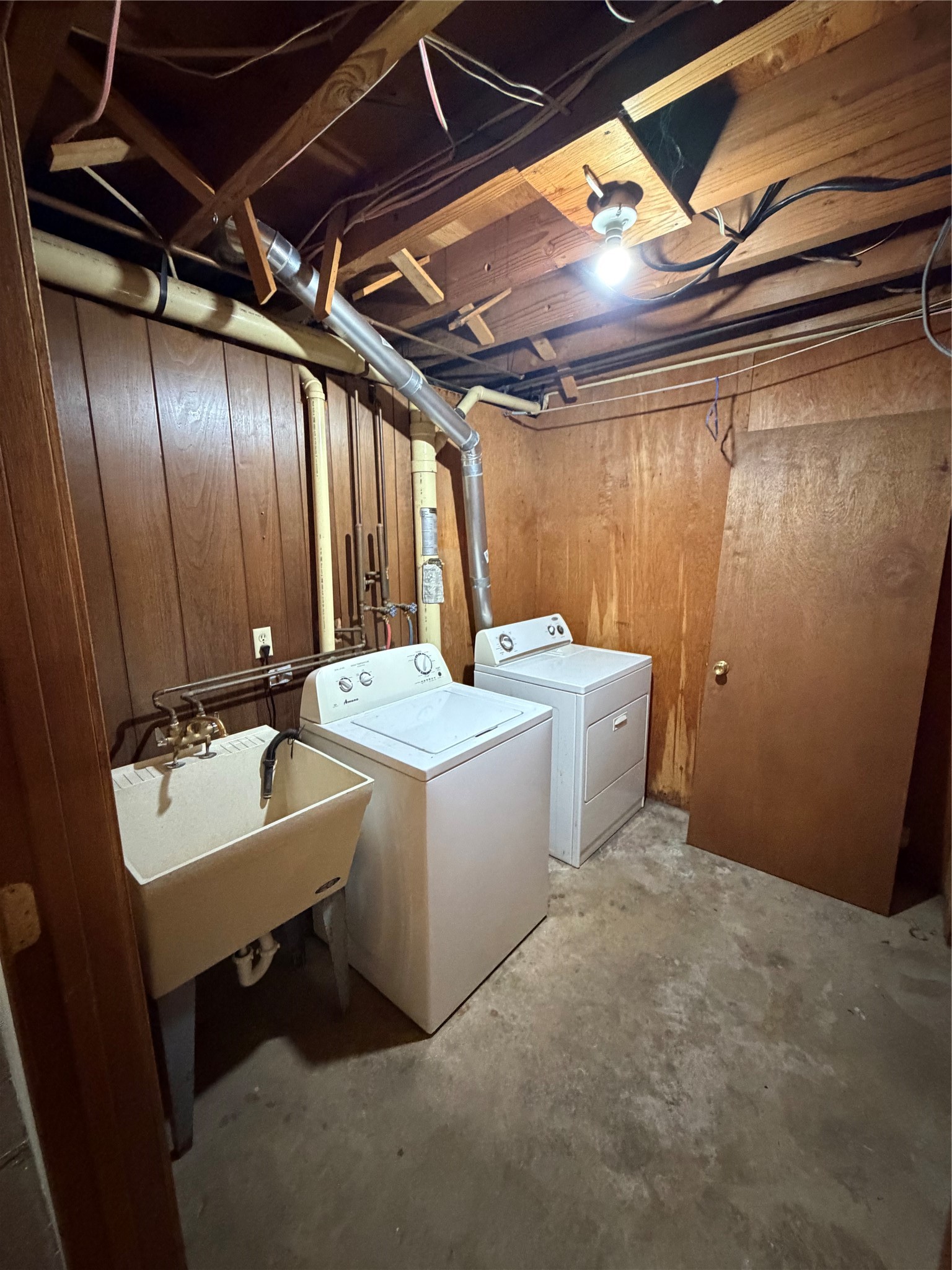 233 N Park Street Property Photo 29