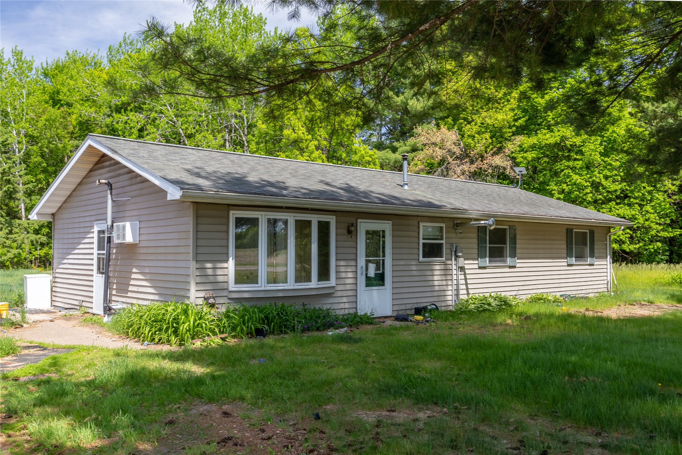 N1587 State Highway 40 Property Photo 3