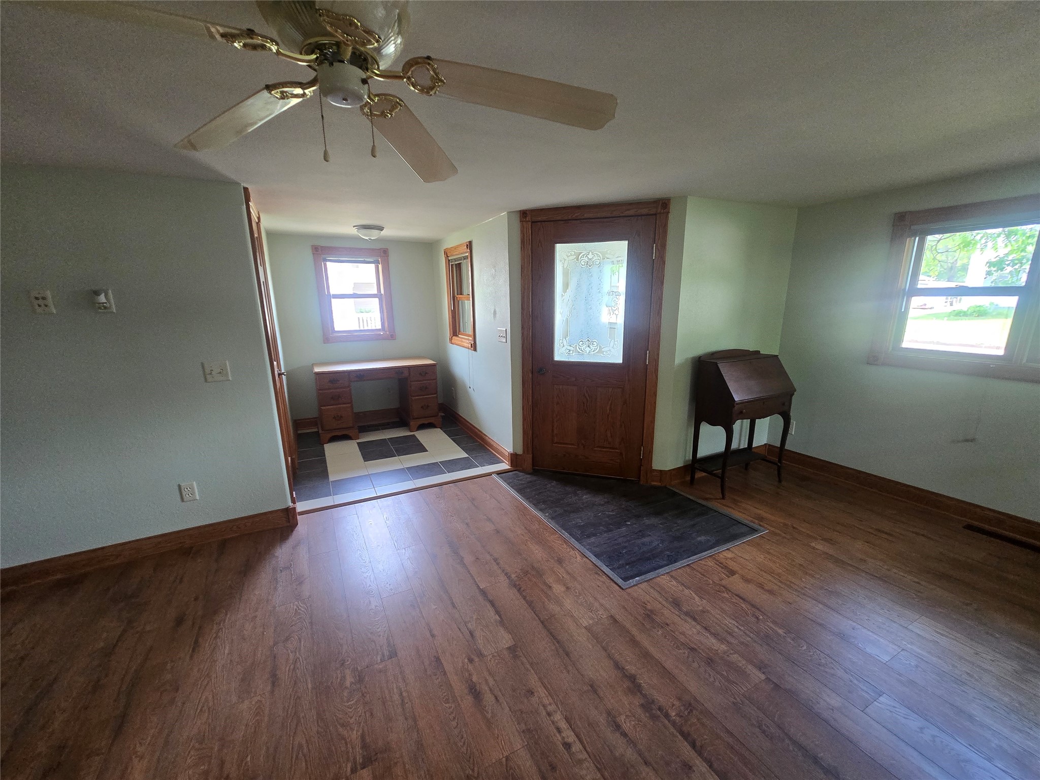 389 Lincoln Street Property Photo 27