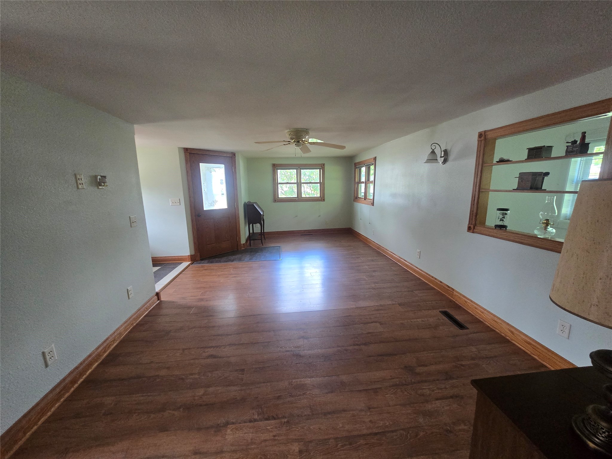 389 Lincoln Street Property Photo 28