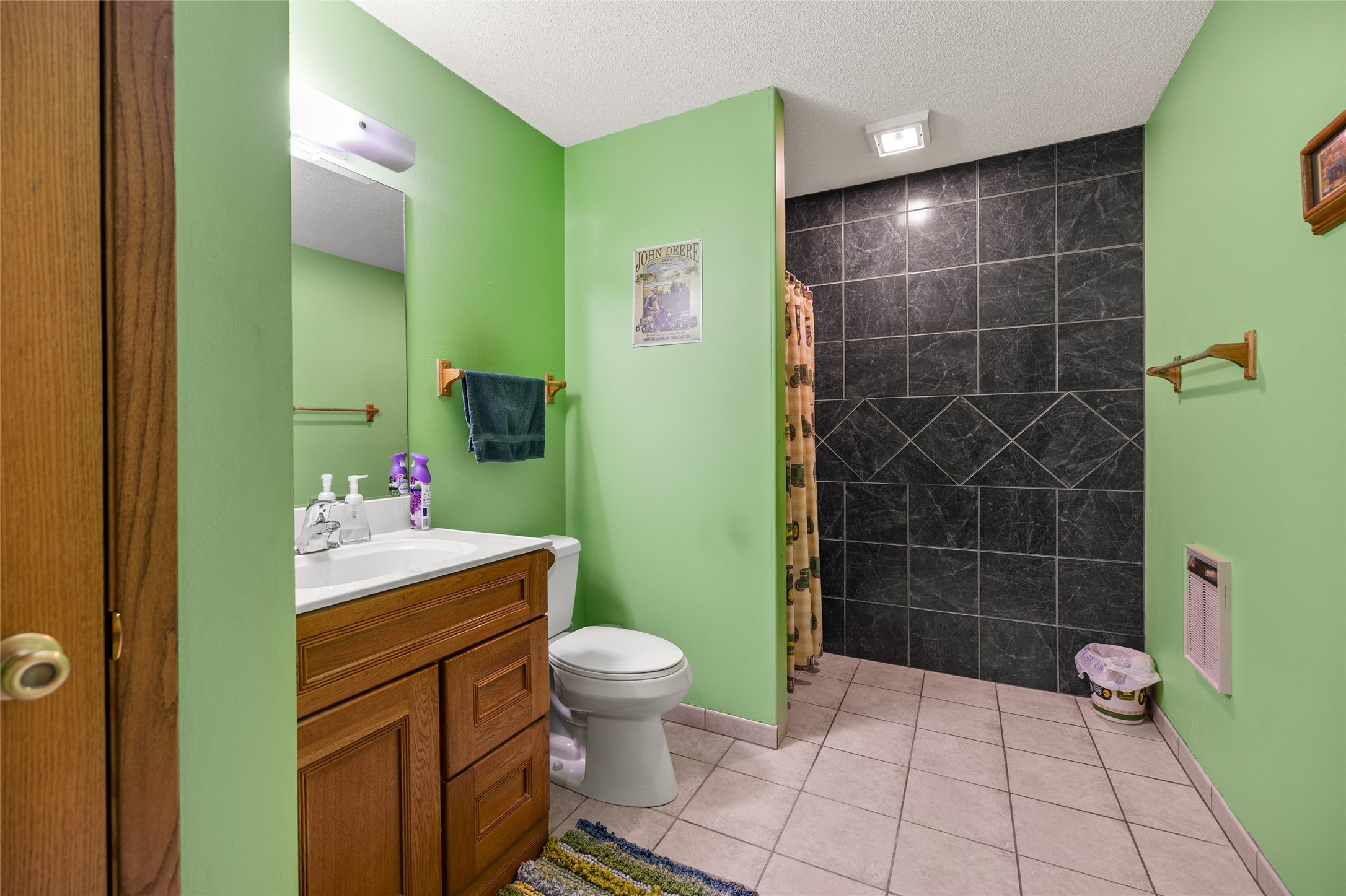 2435 50th Avenue Property Photo 47