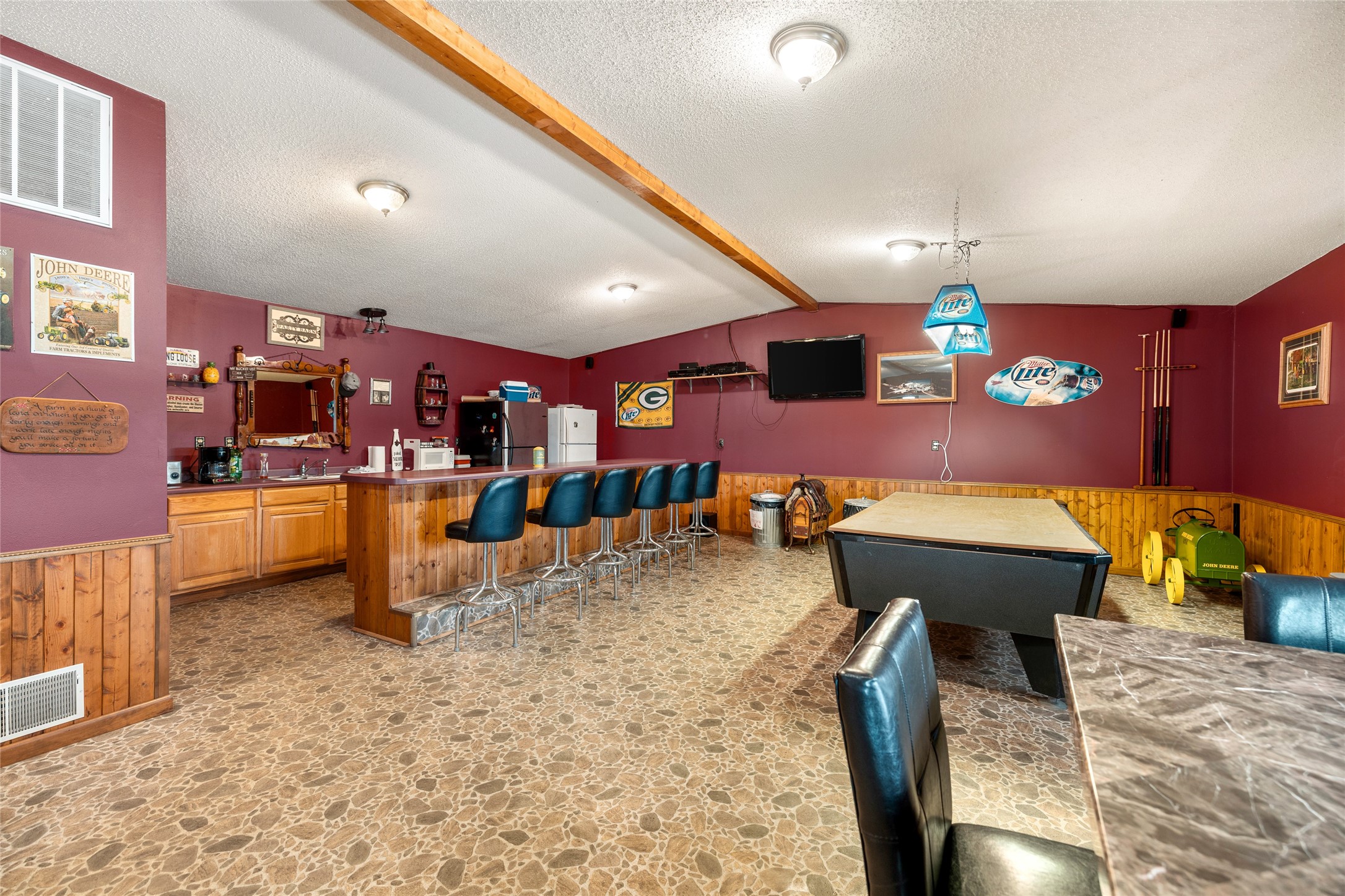 2435 50th Avenue Property Photo 16
