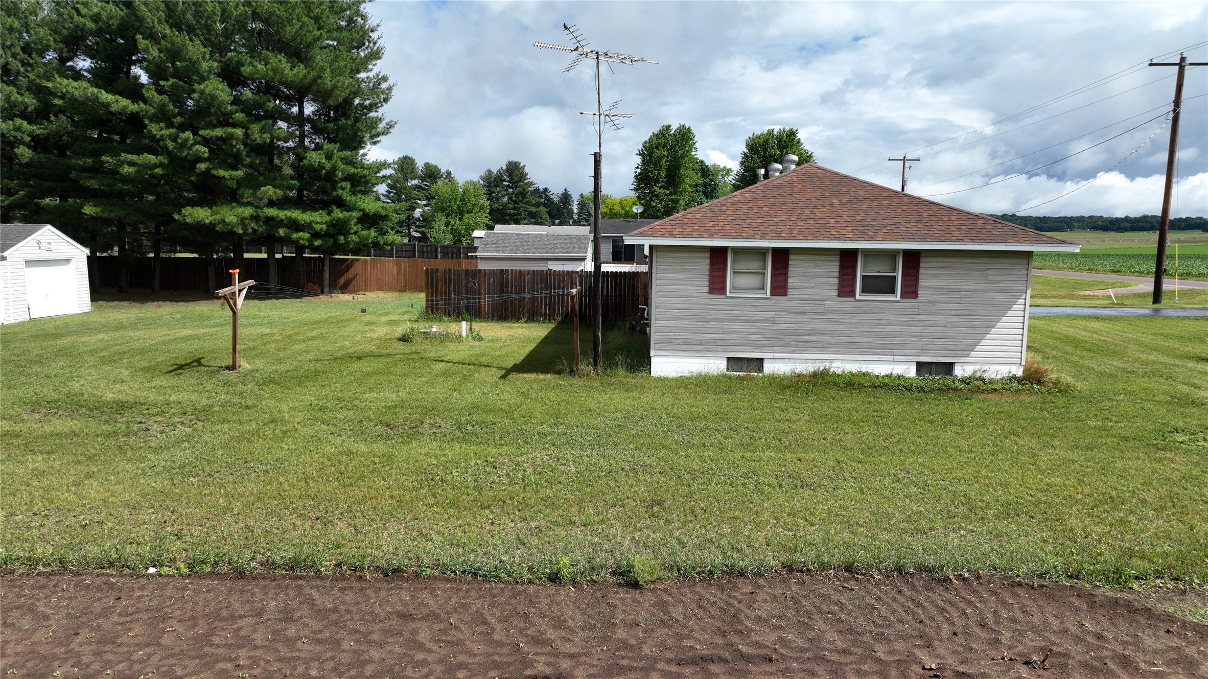 N6115 County Road V Property Photo 3