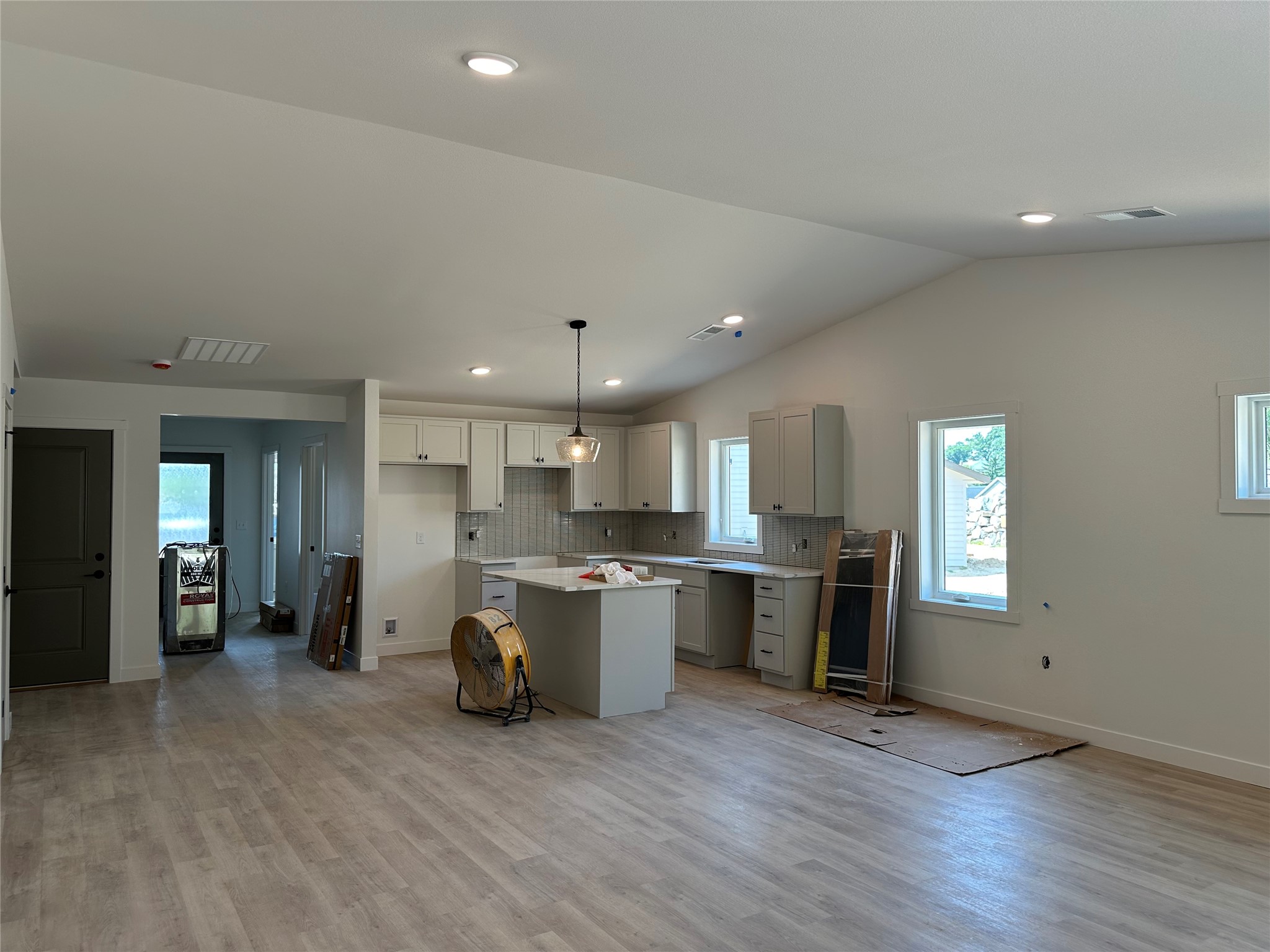 4332 Studebaker Lane Property Photo 4