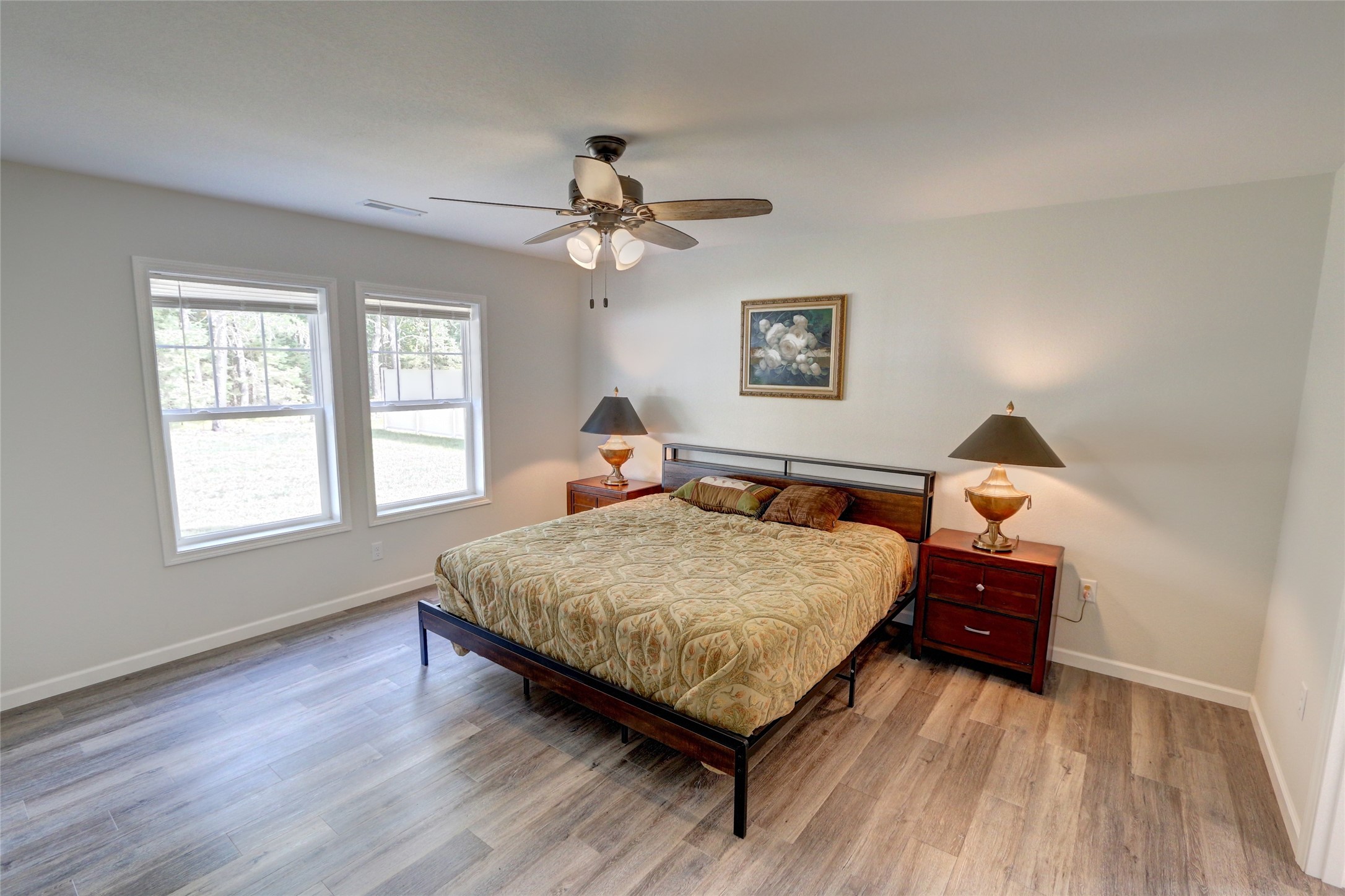 10232 Metcalf Road Property Photo 13