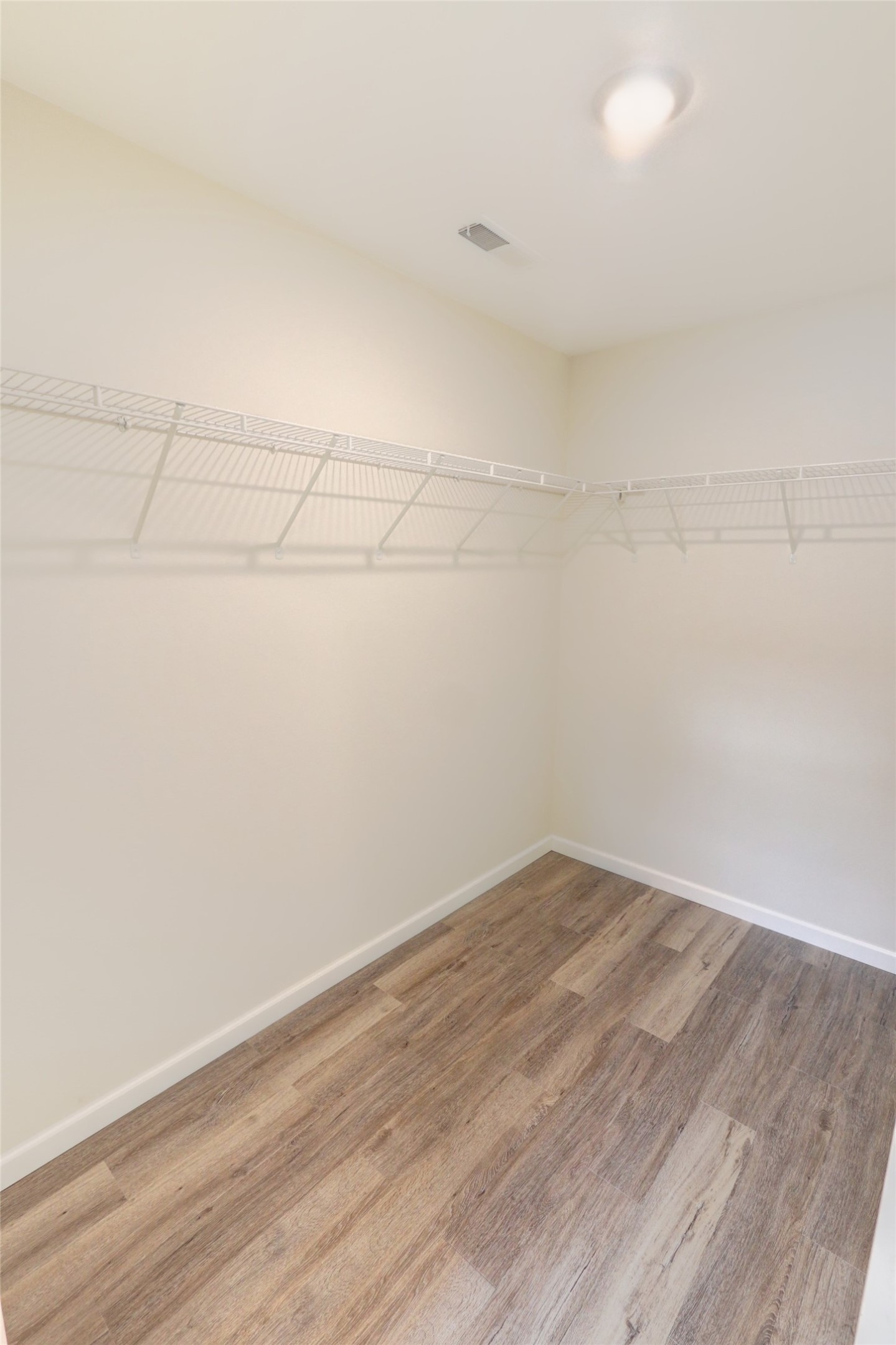 10232 Metcalf Road Property Photo 18