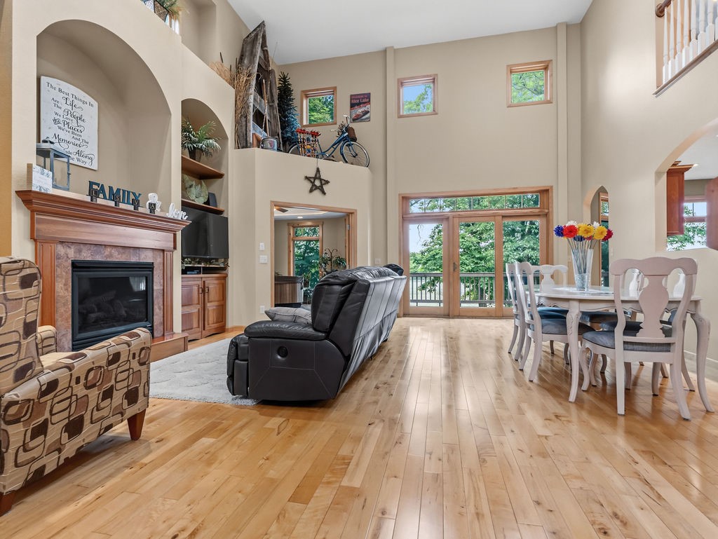 1114 Heart Island Parkway Property Photo 6