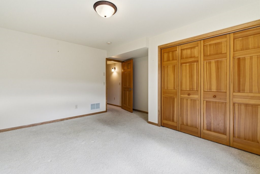 4293 Mill Ridge Circle Property Photo 16