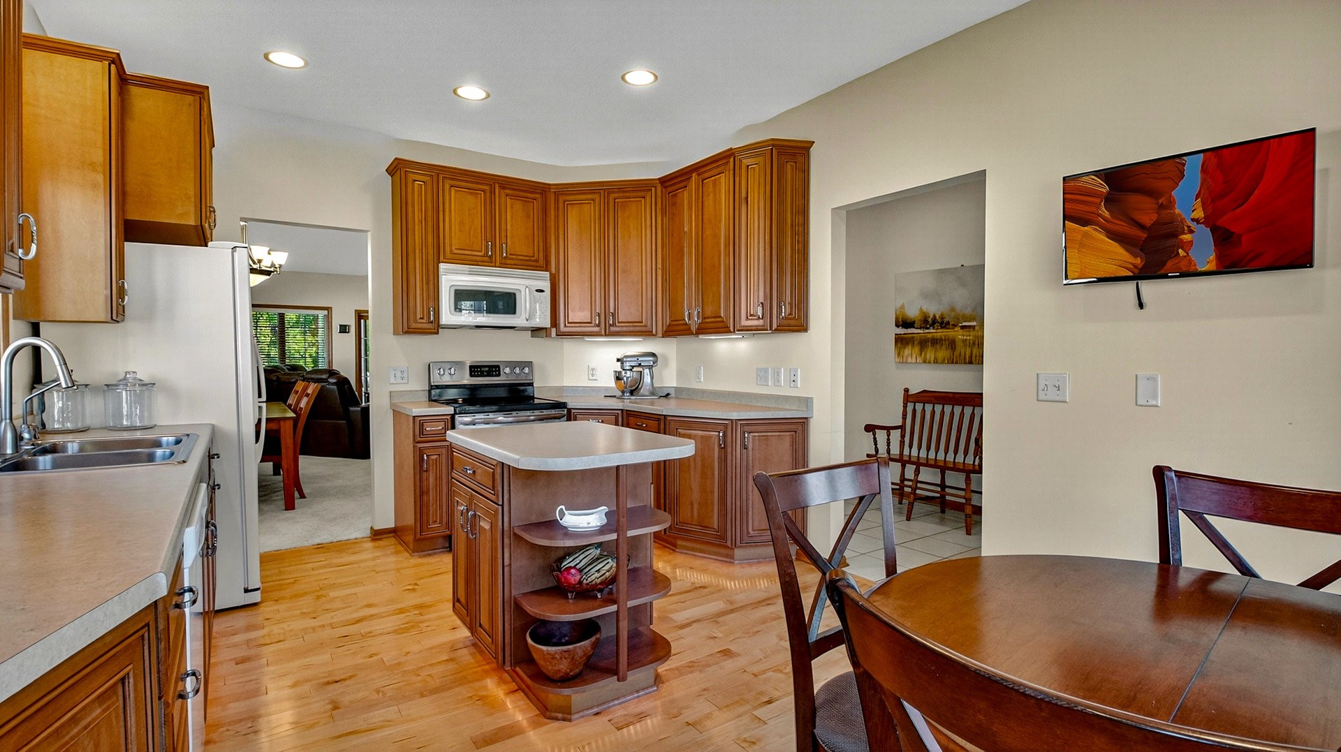 4244 Mill Ridge Circle Property Photo 16