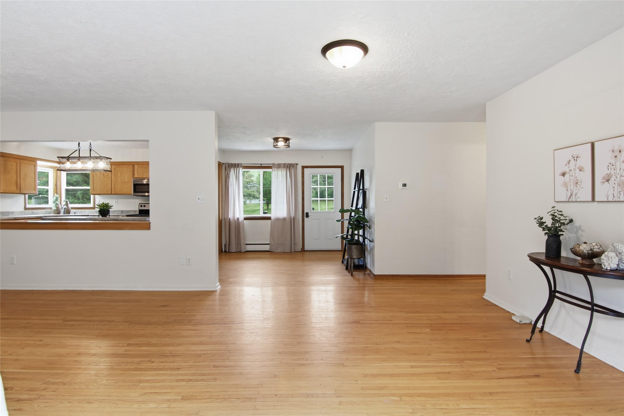 W7377 Us Highway 10 Property Photo 7