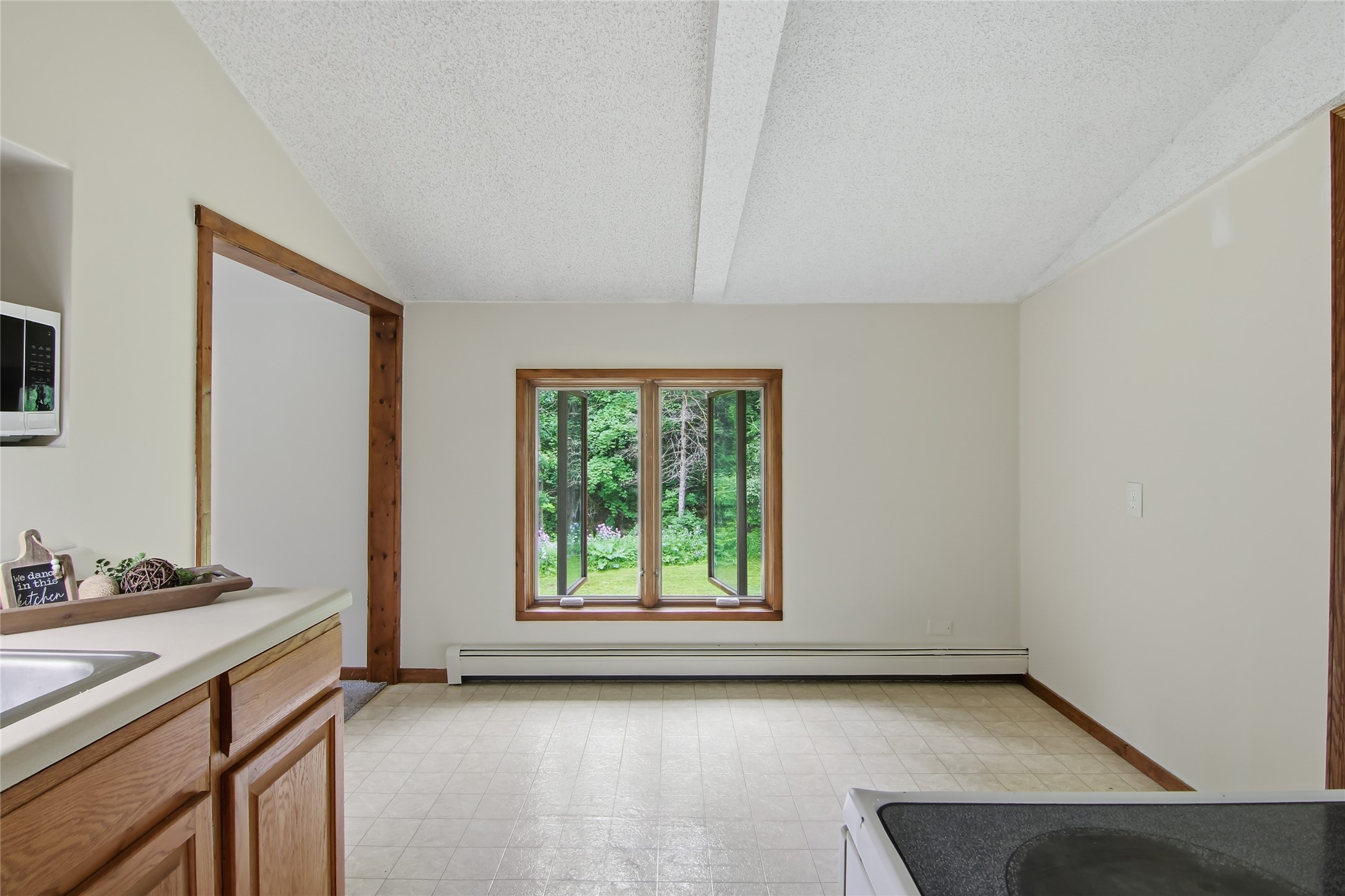 W7377 Us Highway 10 Property Photo 27