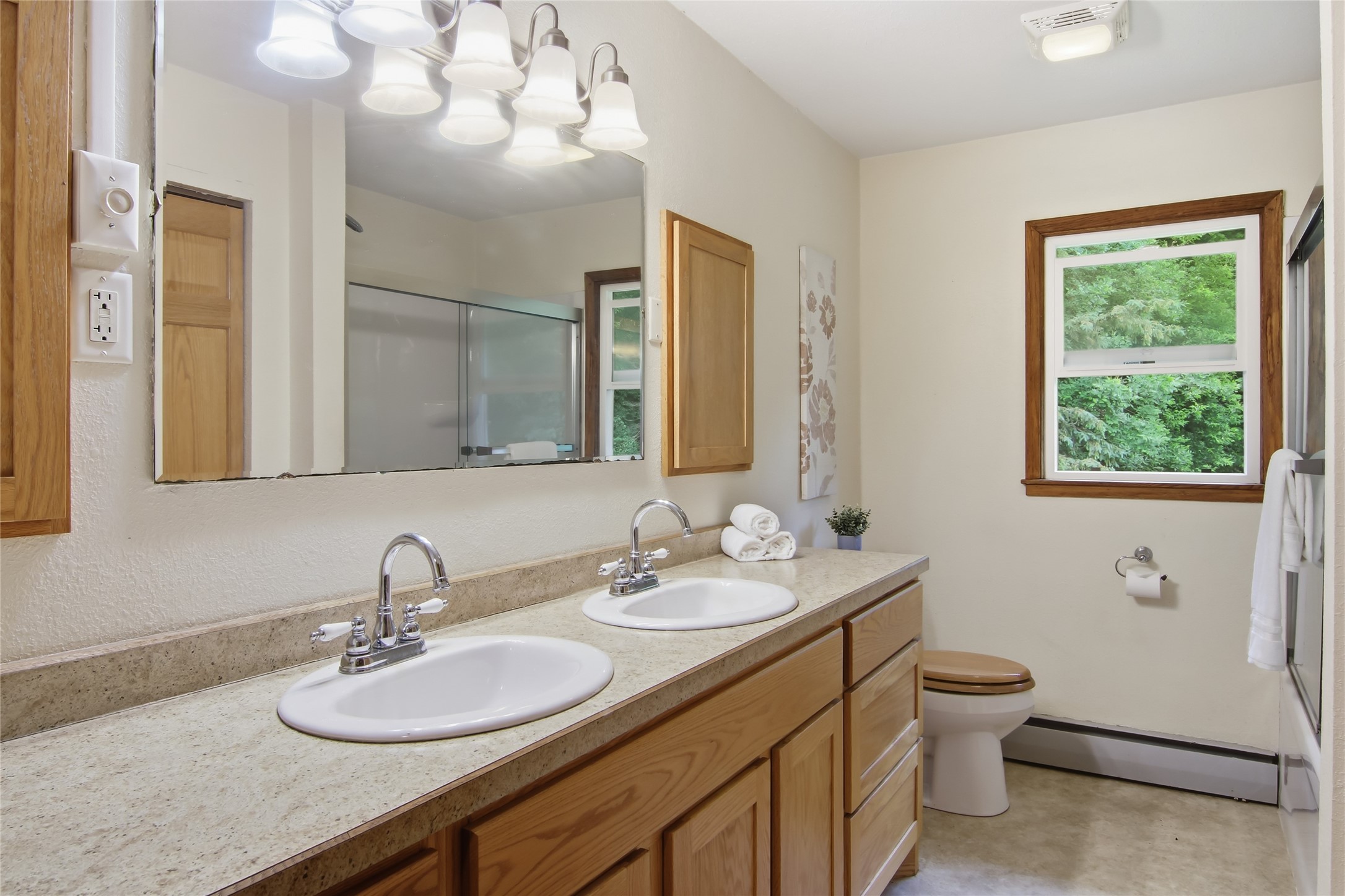 W7377 Us Highway 10 Property Photo 32