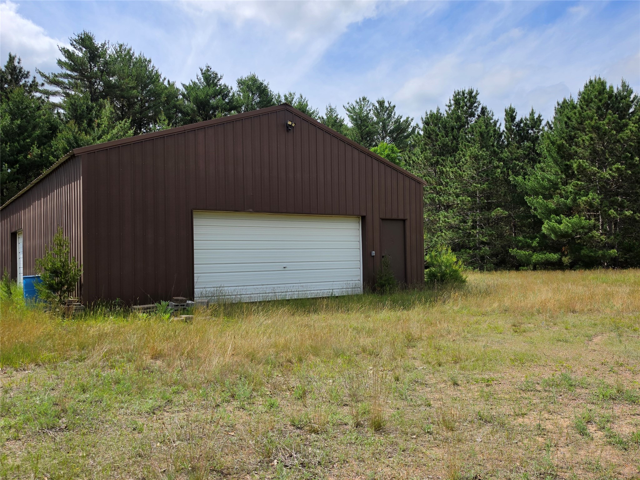E19805 County Road Gg Property Photo 2