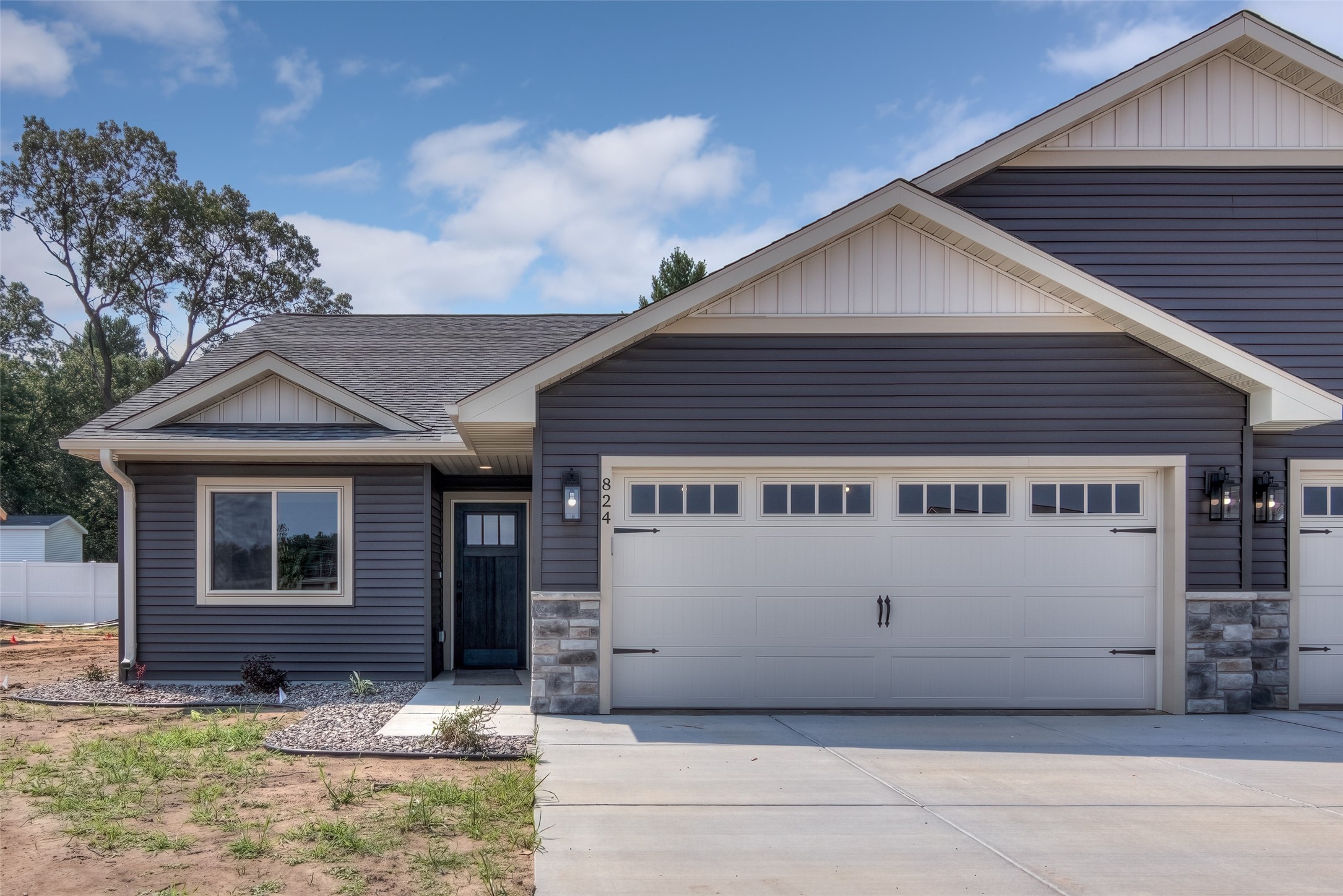 5612 Moss Trail Property Photo 1