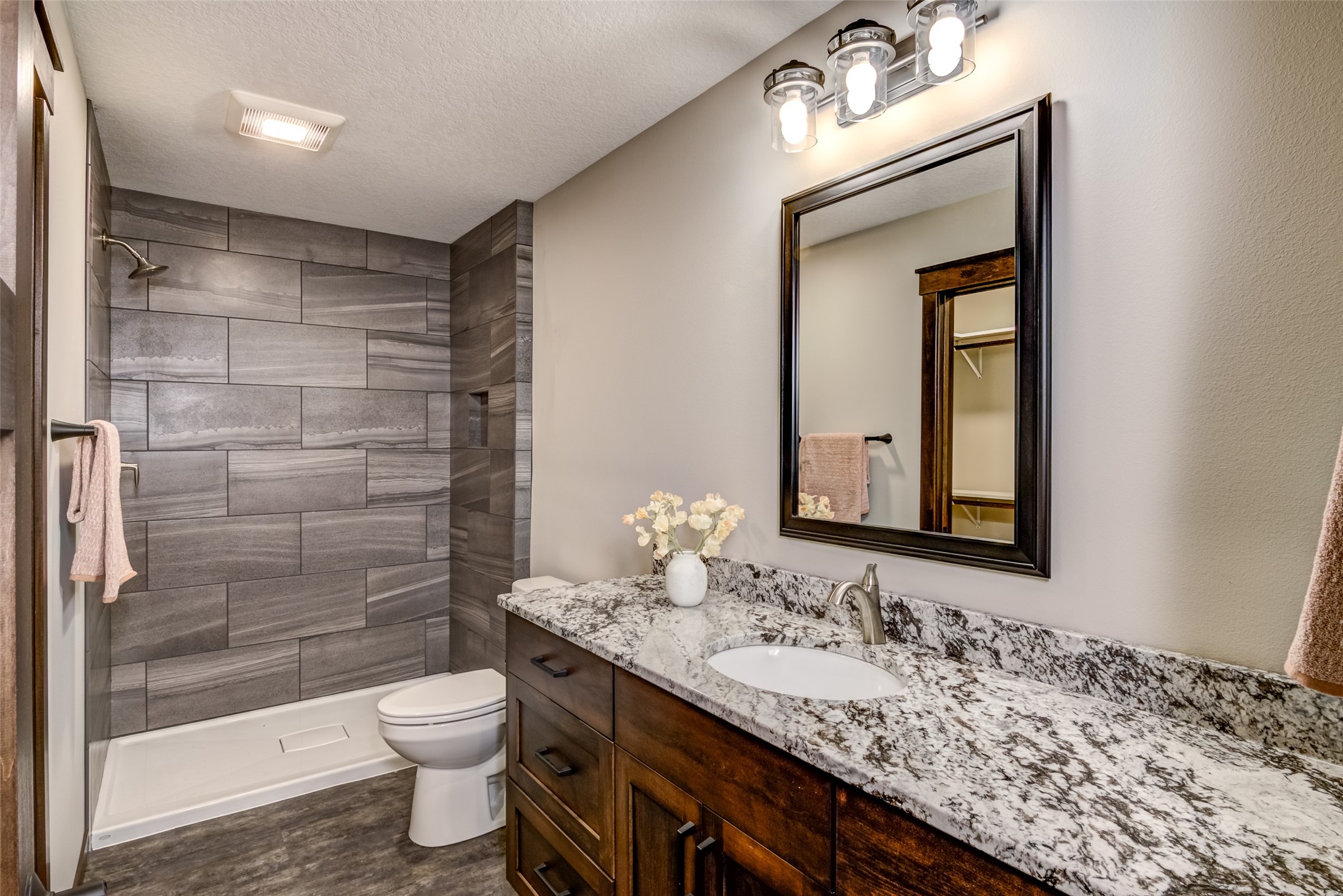 5612 Moss Trail Property Photo 13