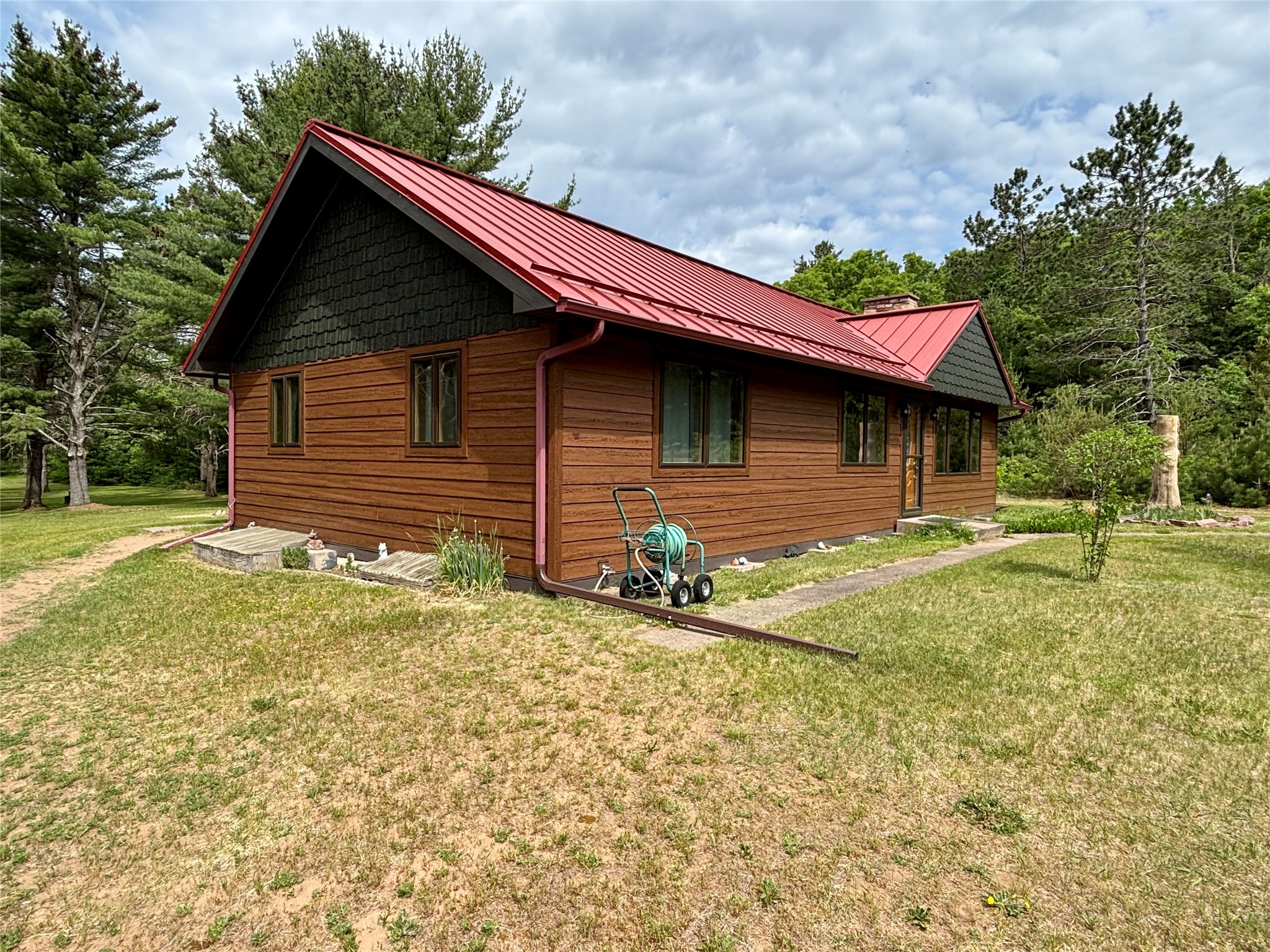 8897 N County Highway Cc Property Photo 3