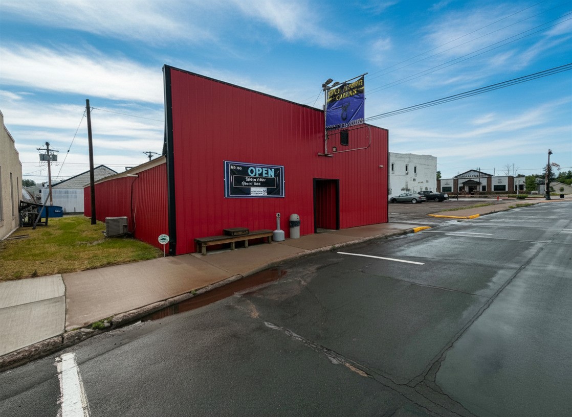 48 S 5th Street Property Photo 1