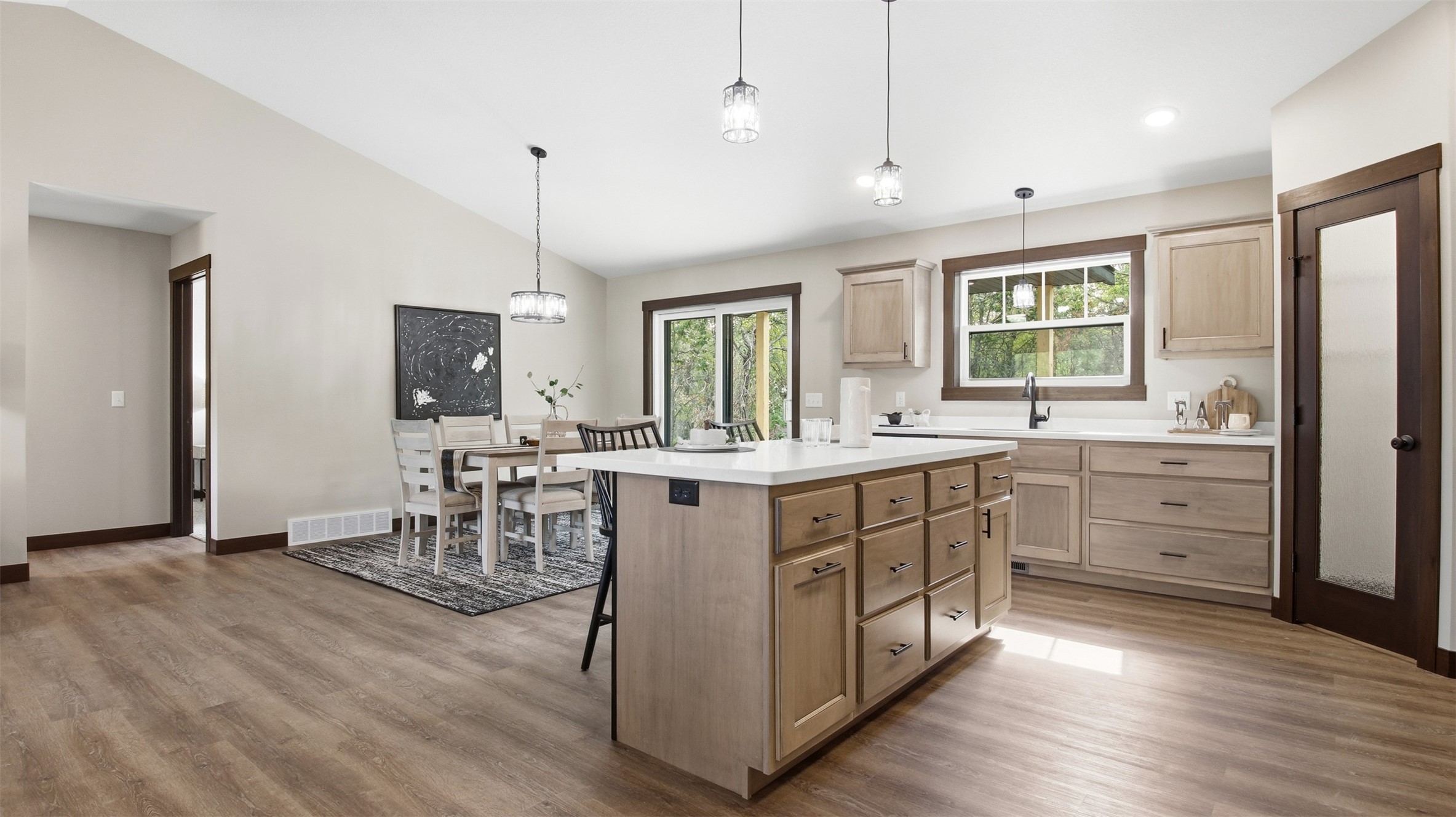 3507 112th Street Property Photo 8
