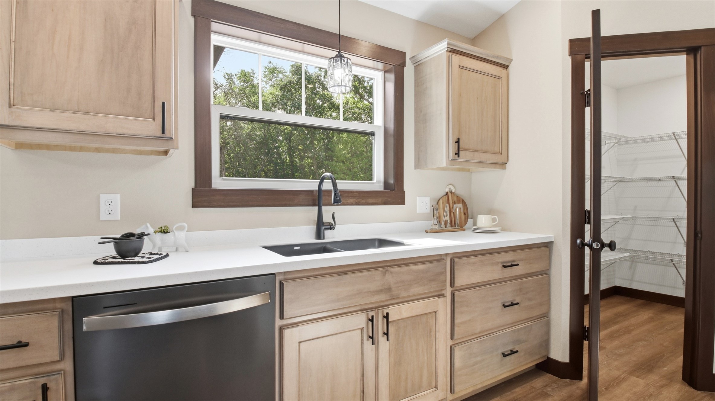 3507 112th Street Property Photo 11