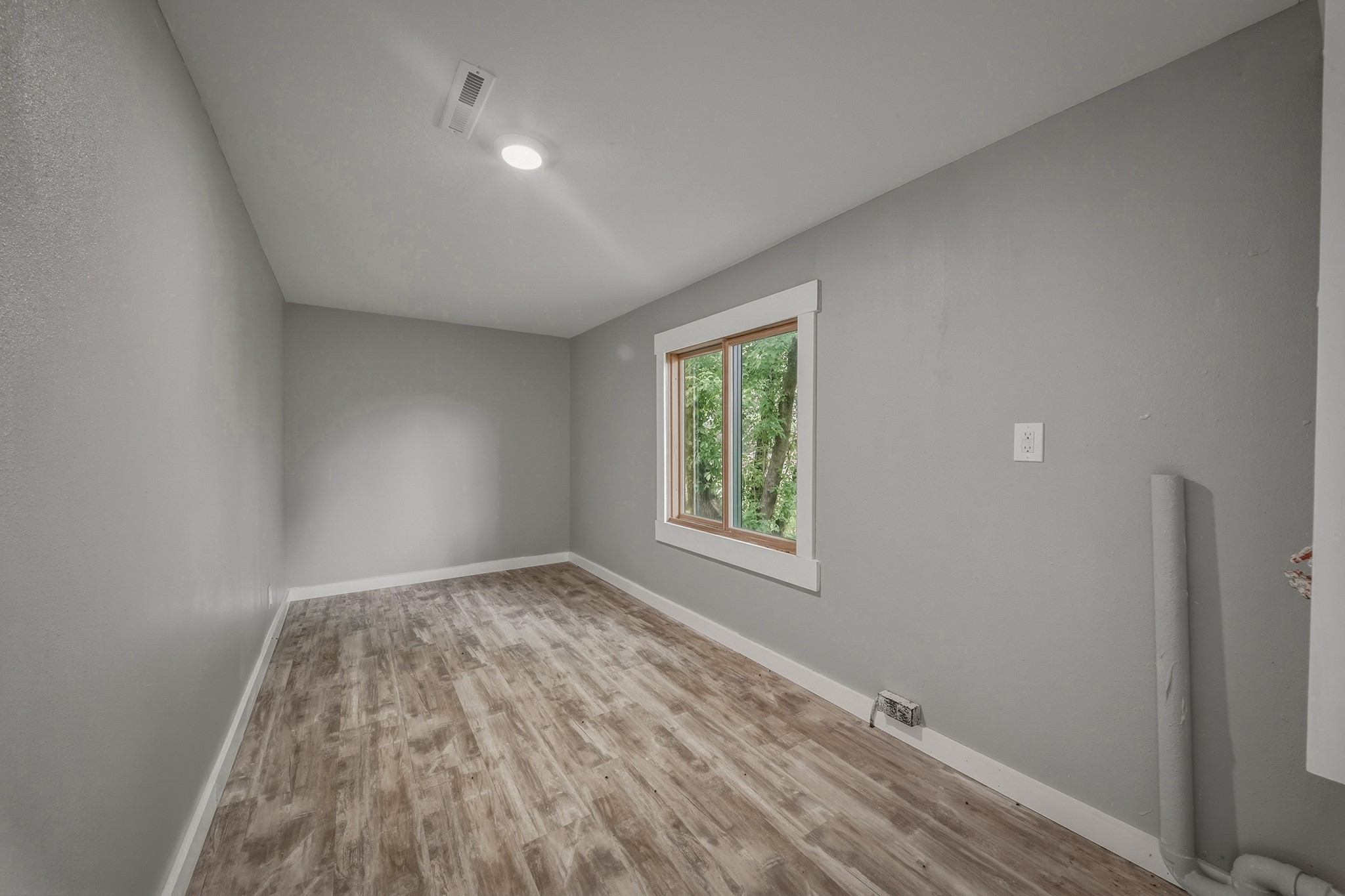 114 Sechlerville Road Property Photo 25