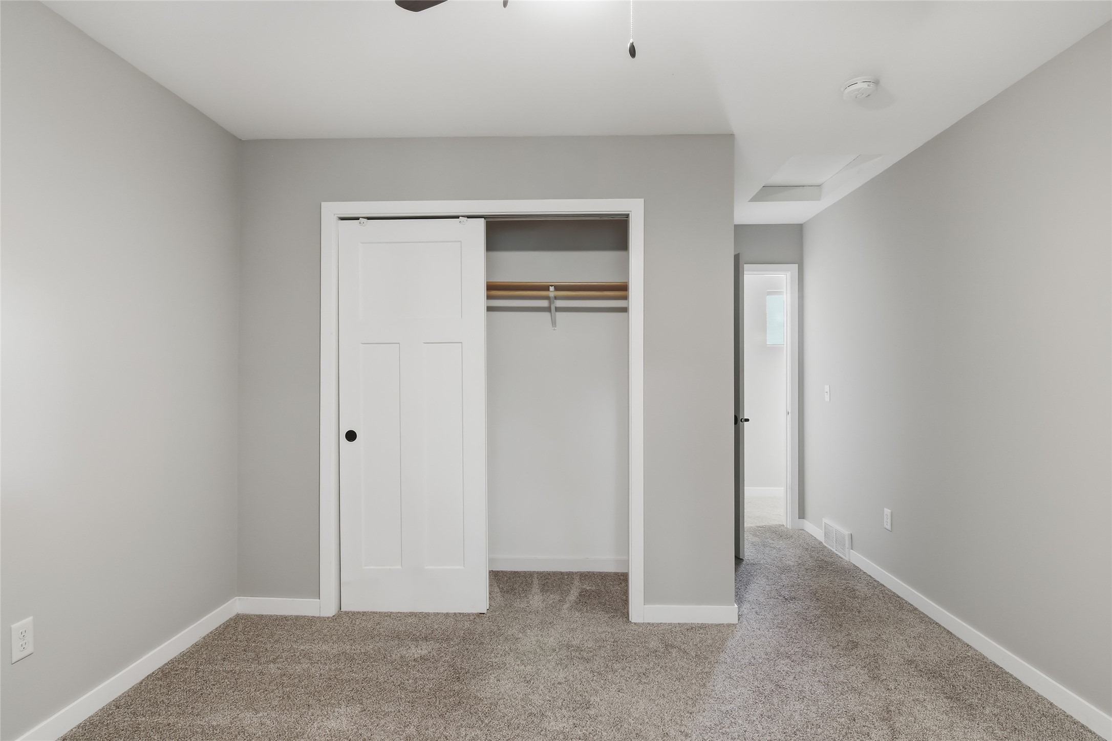 2645 Sessions Street Property Photo 14