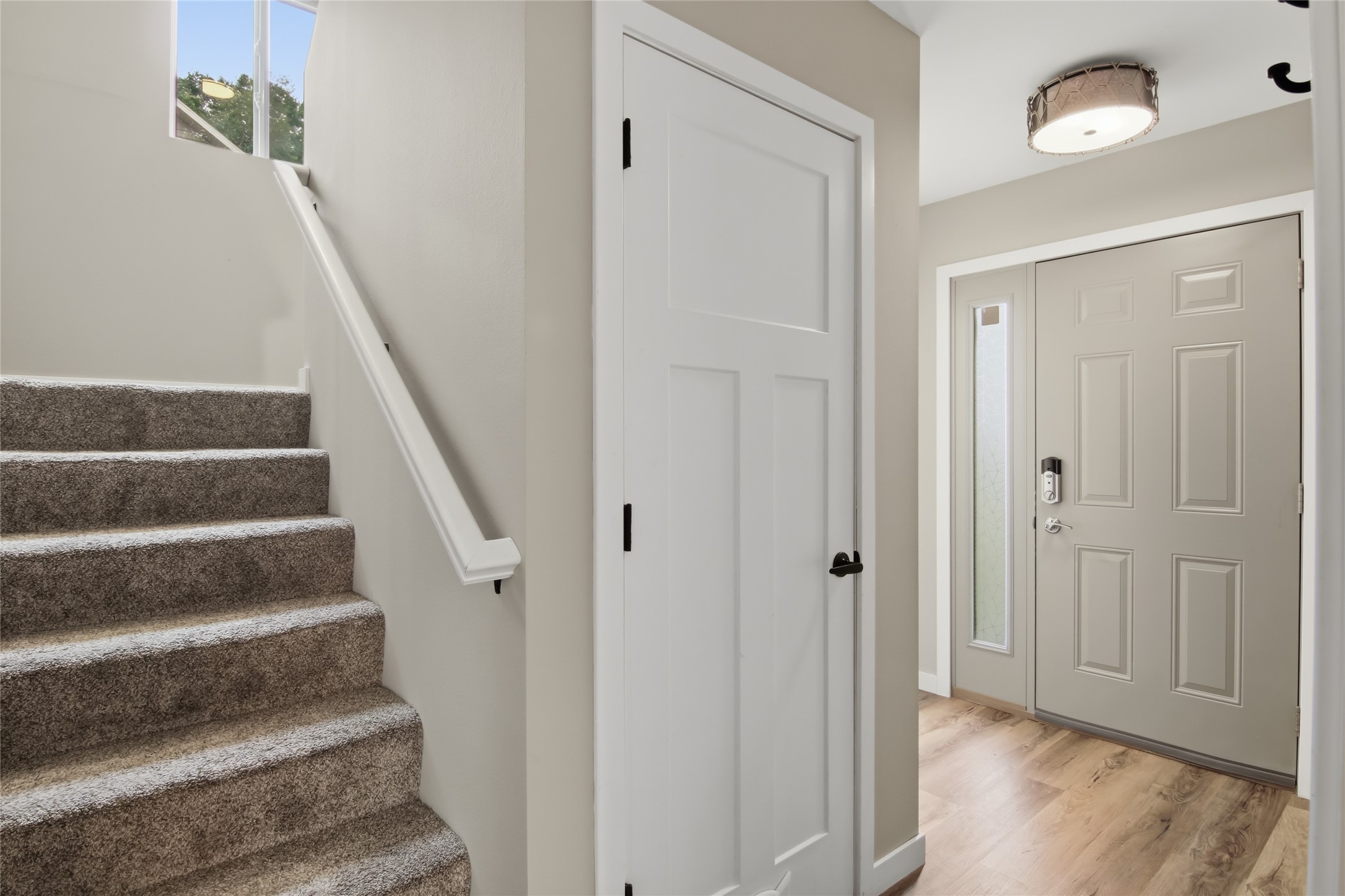 2645 Sessions Street Property Photo 23