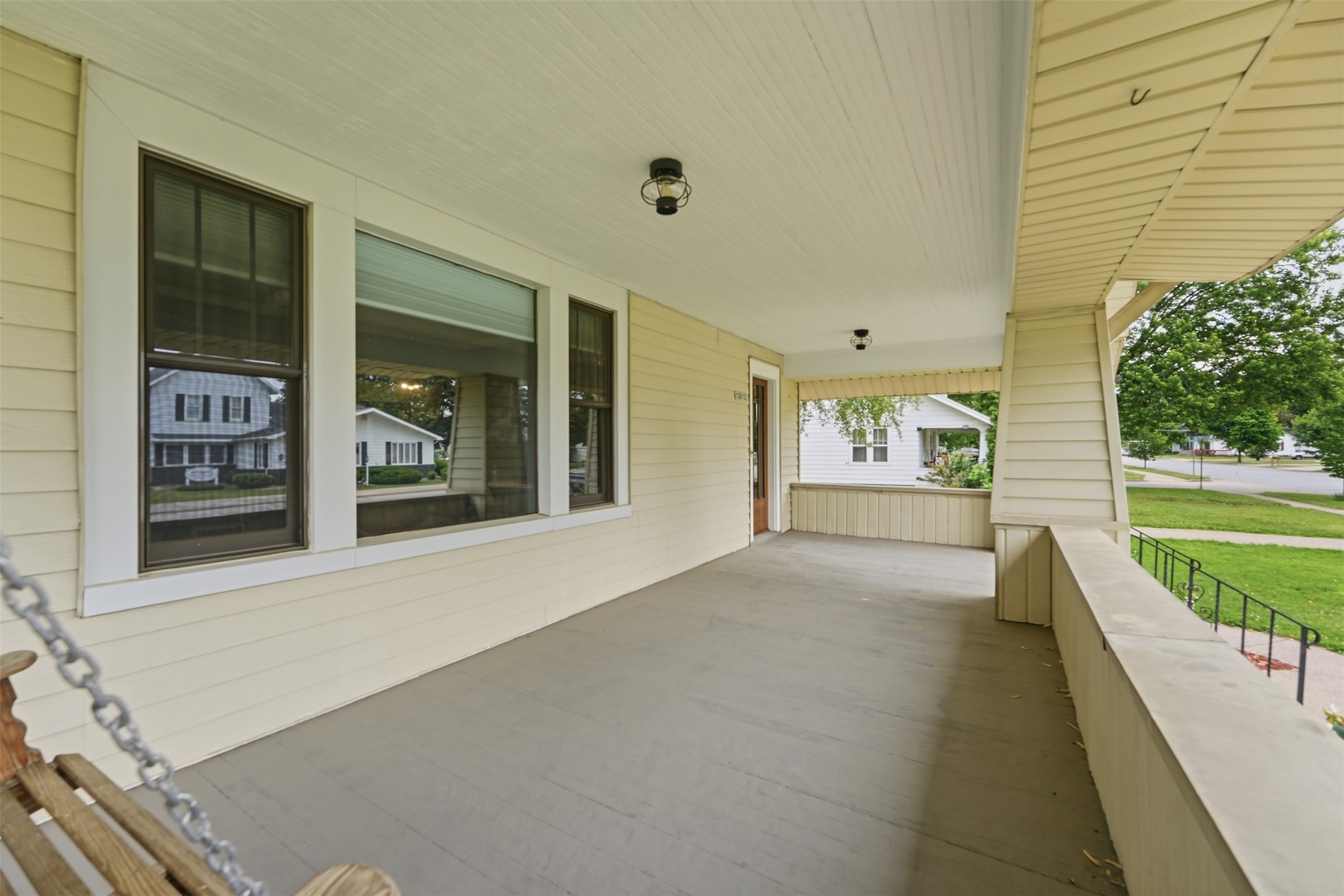 13512 7th Street Property Photo 4