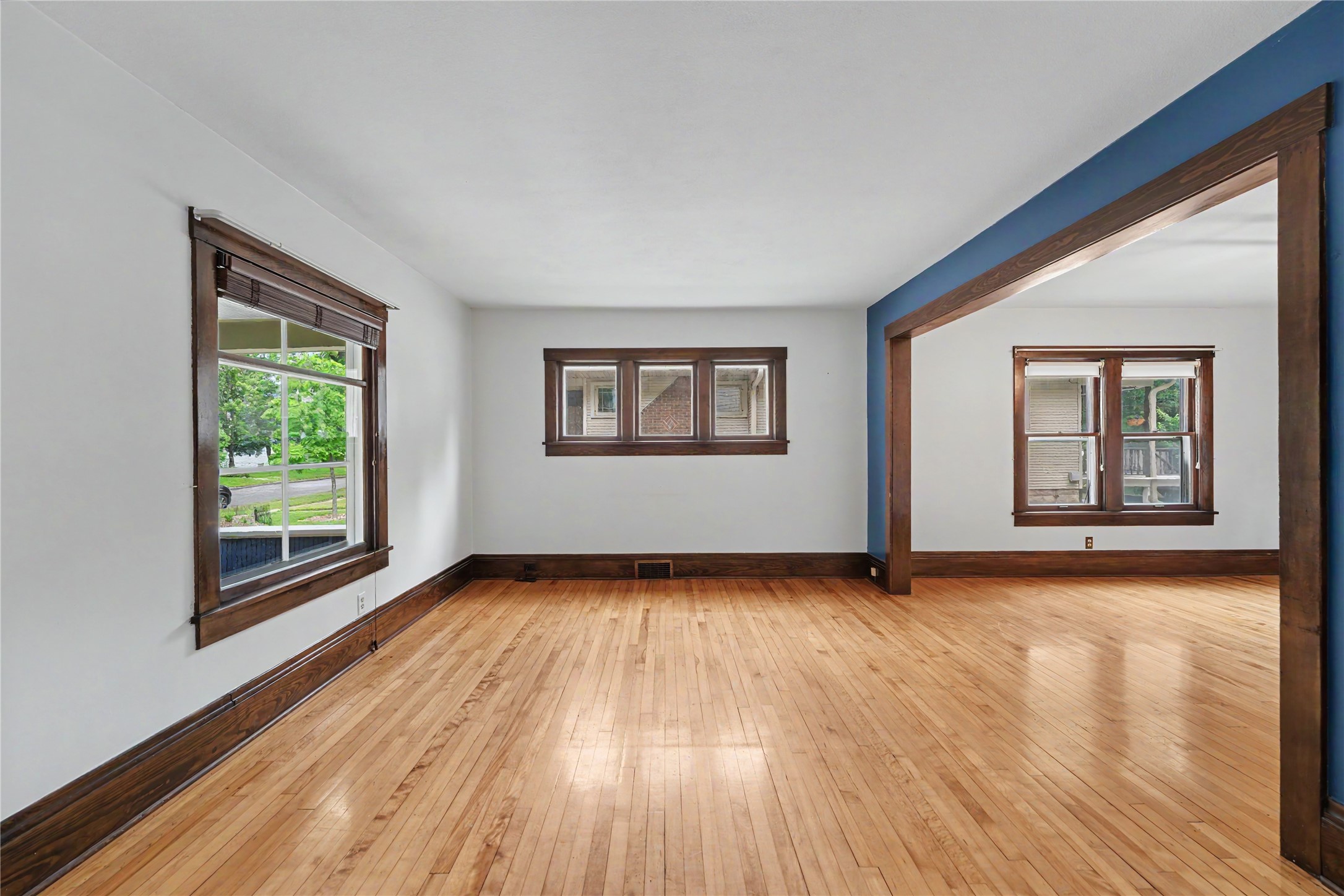 1531 Drummond Street Property Photo 6
