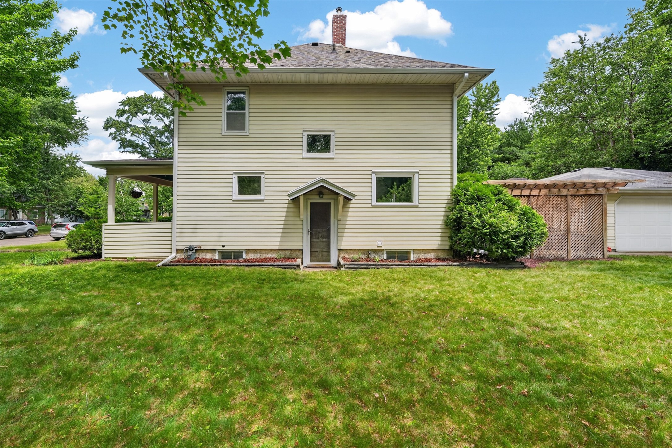 1531 Drummond Street Property Photo 37