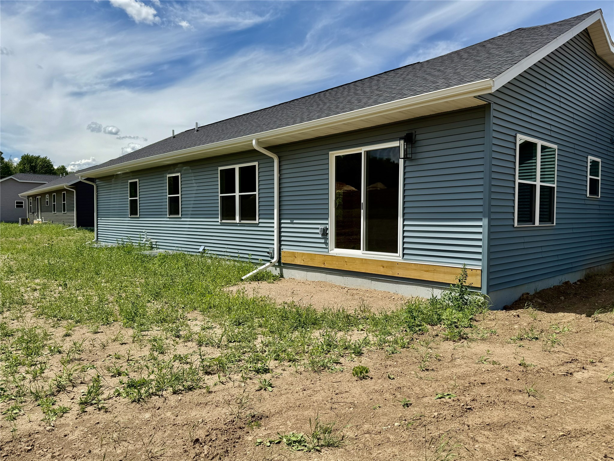 1347 Knapp Street Property Photo 48