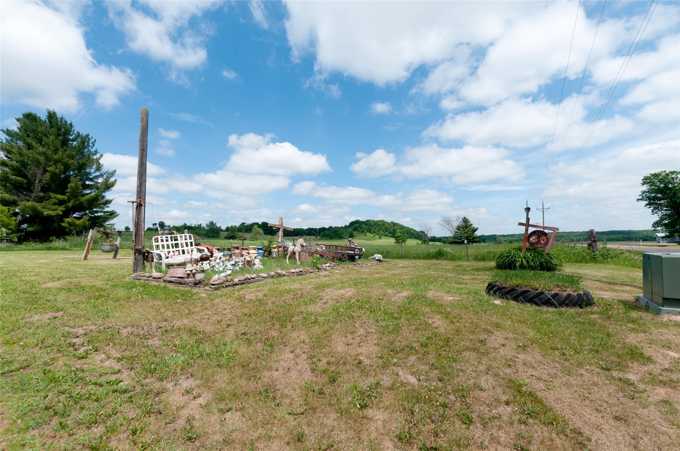 2062 3 1/2 Avenue Property Photo 13