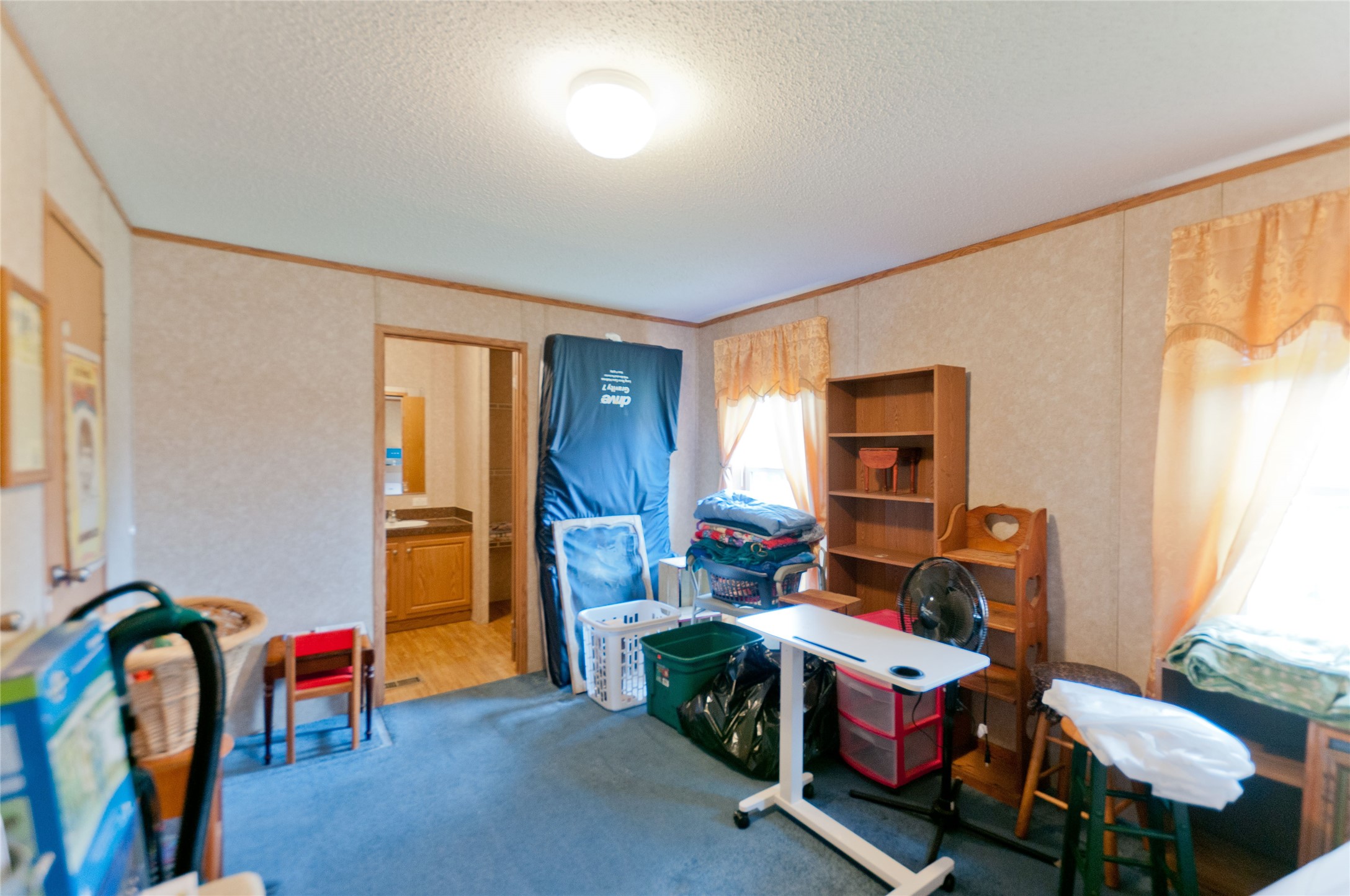 2062 3 1/2 Avenue Property Photo 26