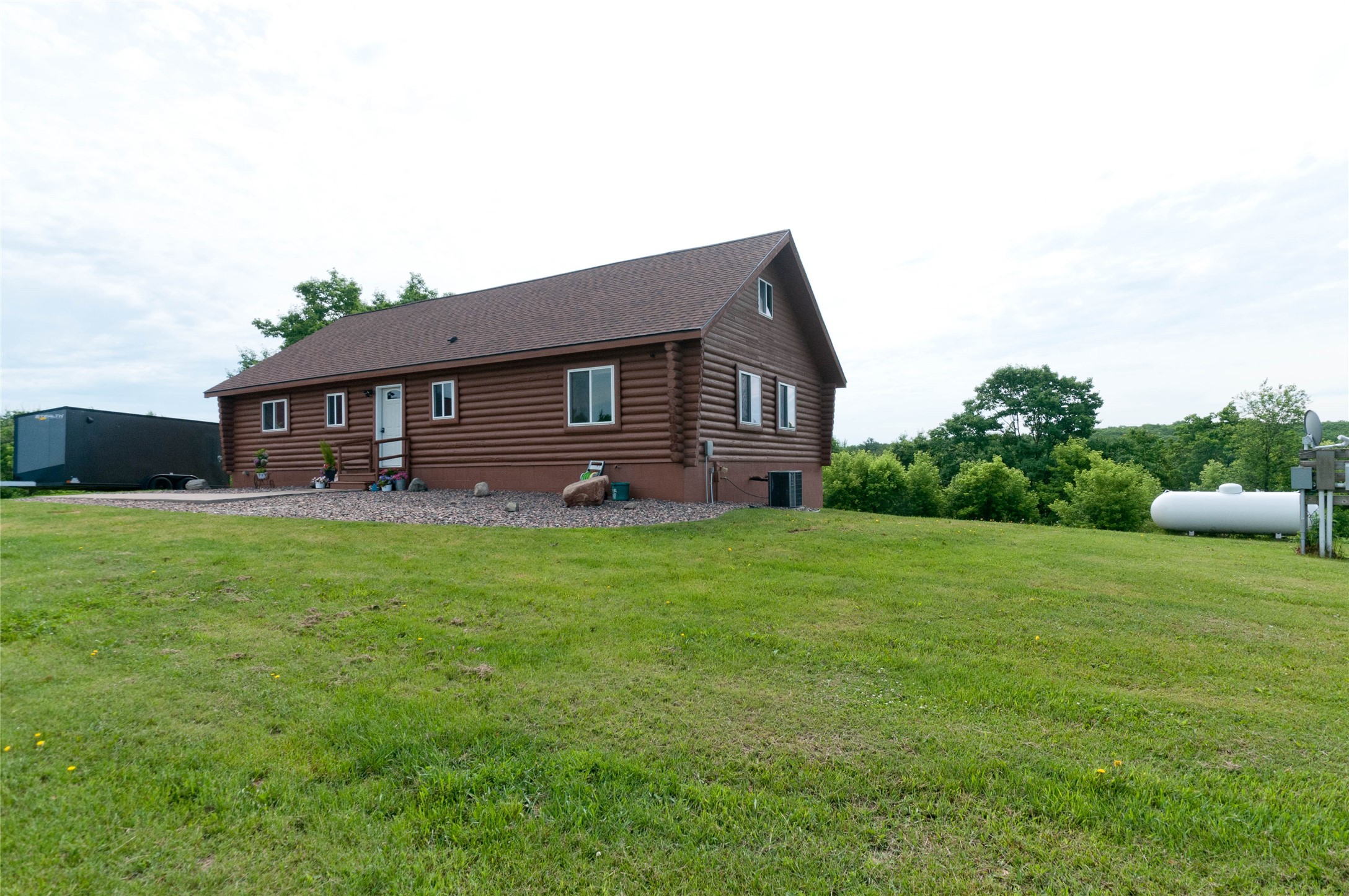 W15991 Random Ridge Road Property Photo 3