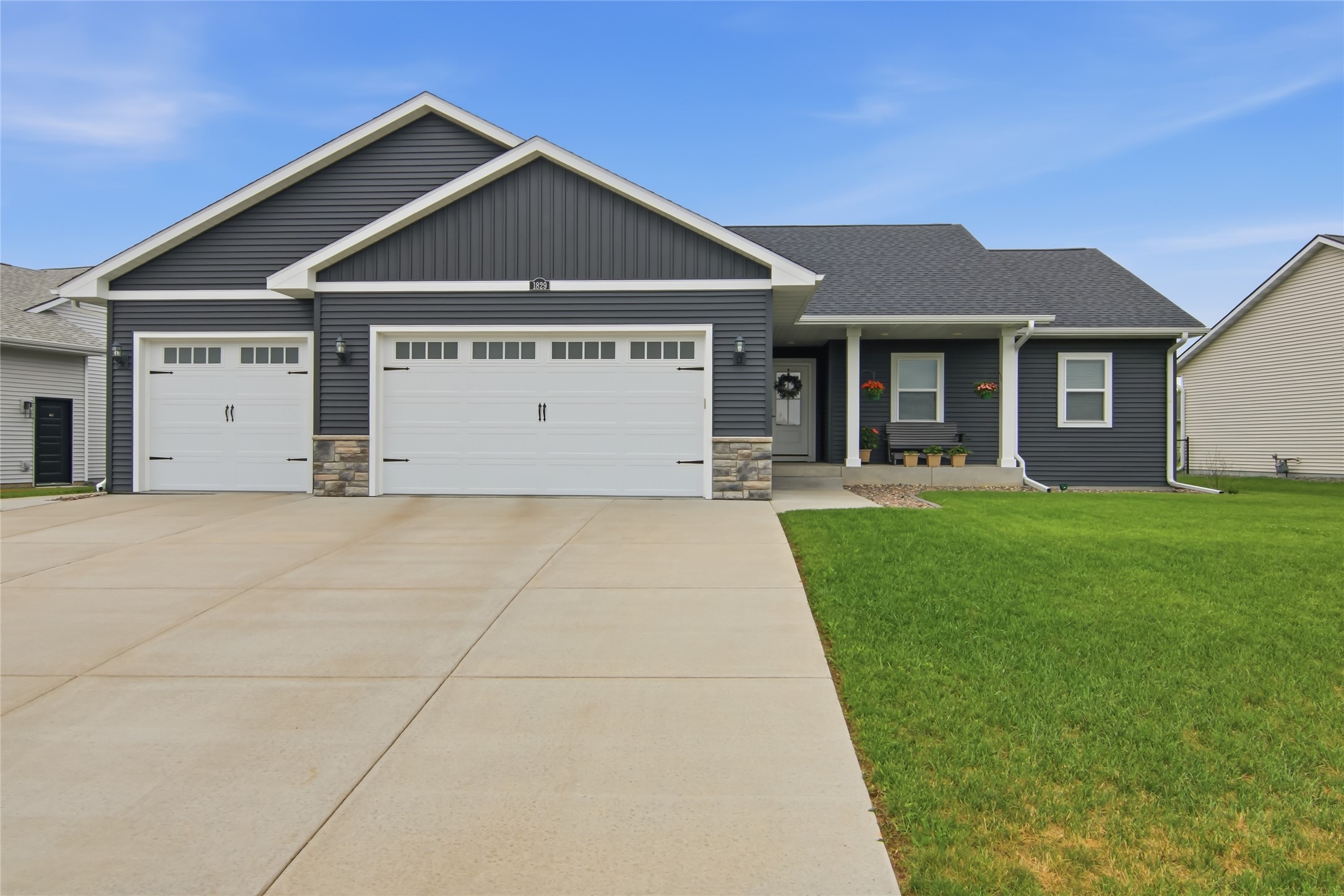 1829 Tucker Trail Property Photo 1