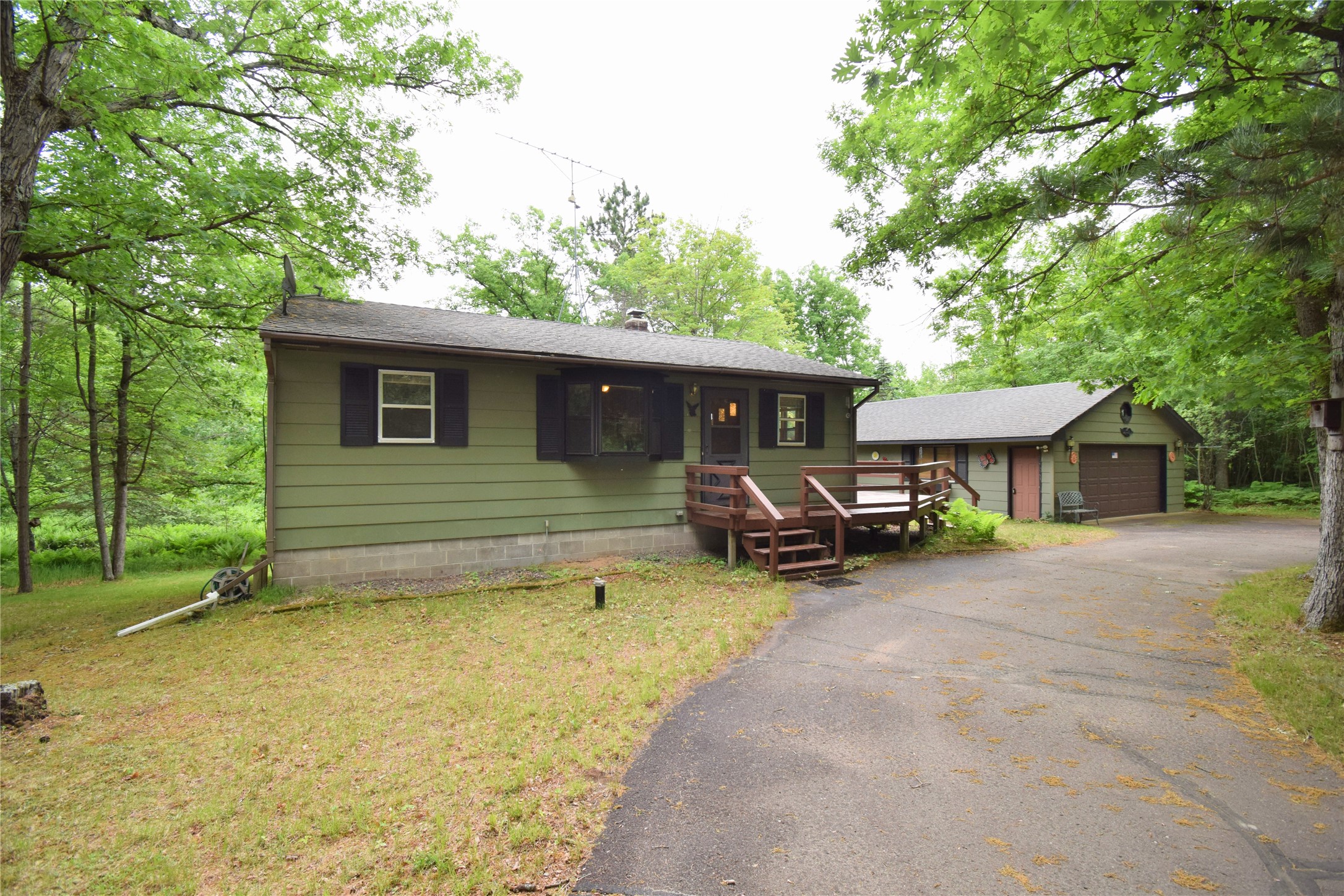 28300 Winter Hill Trail Property Photo 3