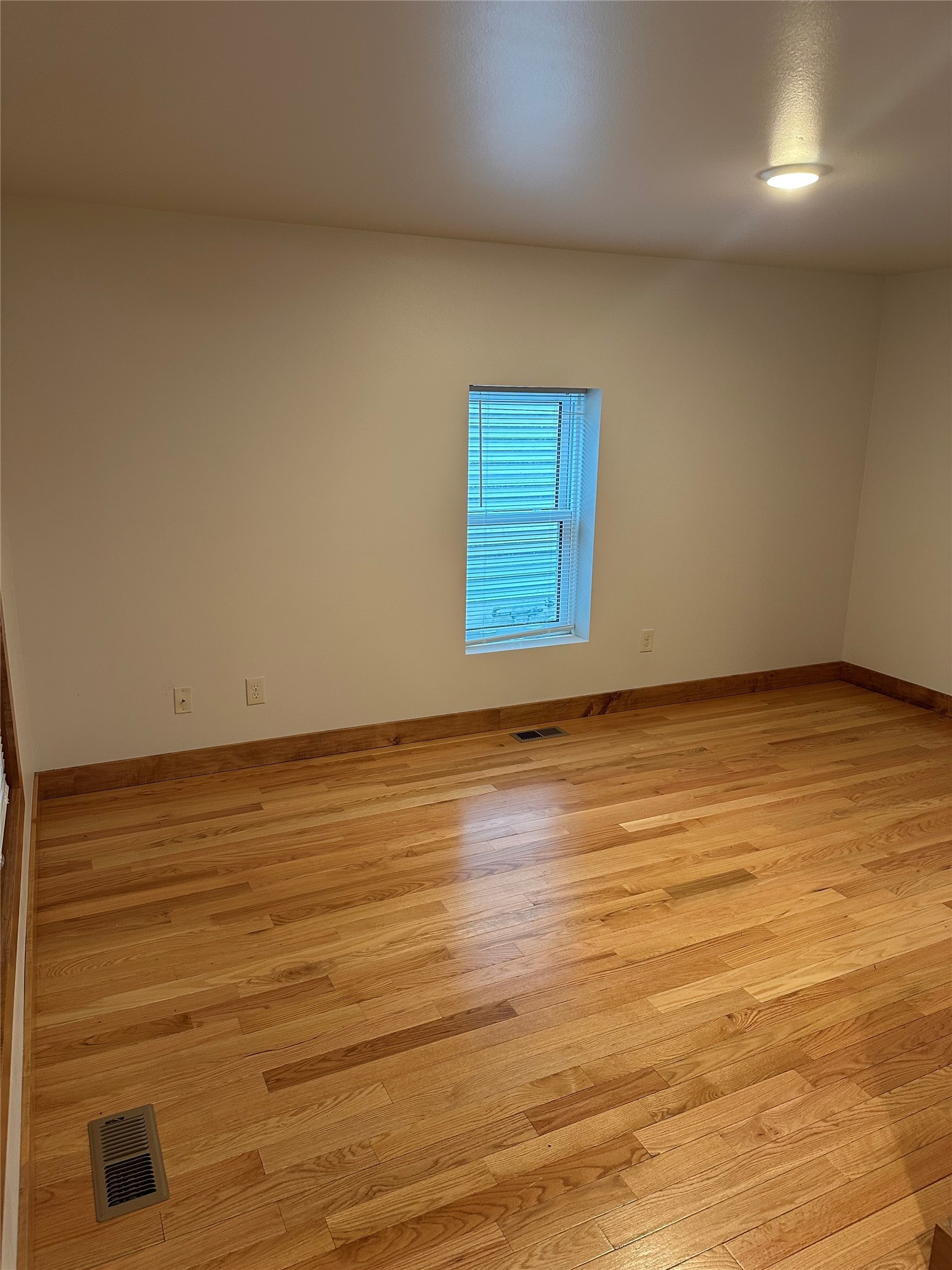 420 1st Avenue Property Photo 3