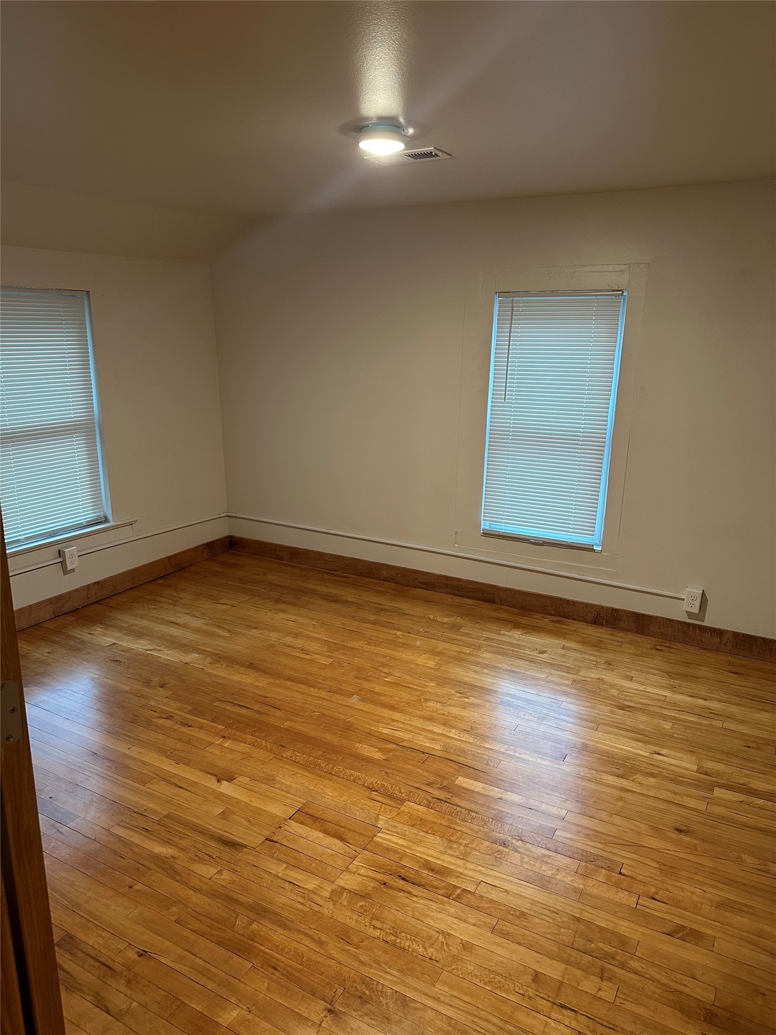 420 1st Avenue Property Photo 16