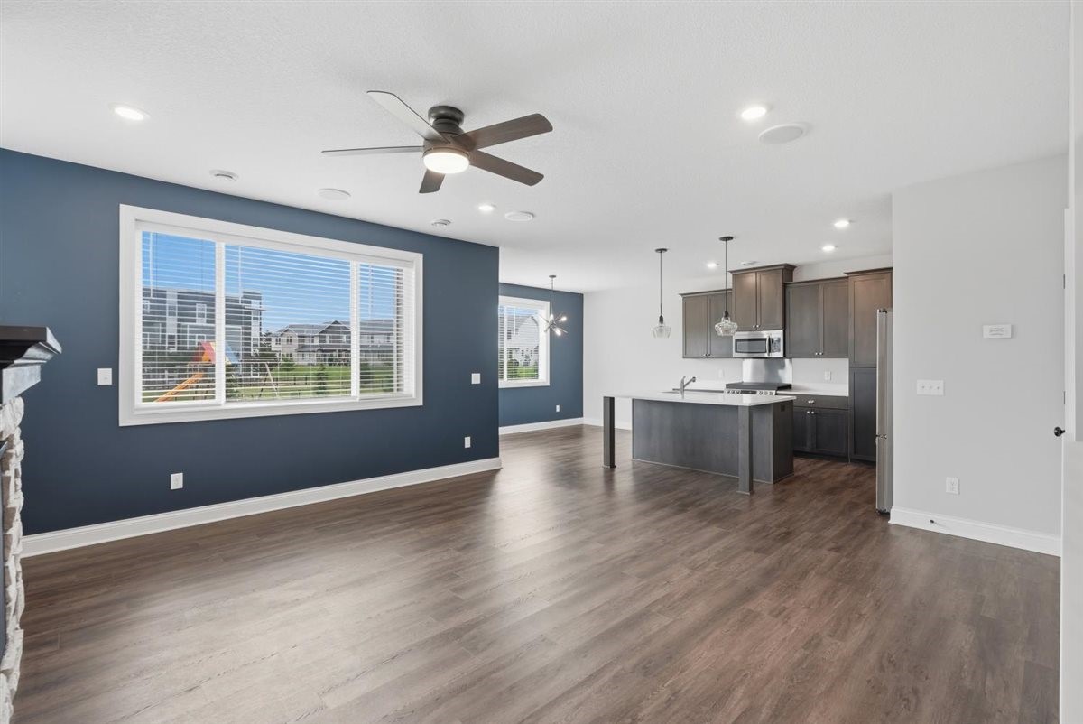 1710 Southpoint Lane Property Photo 4